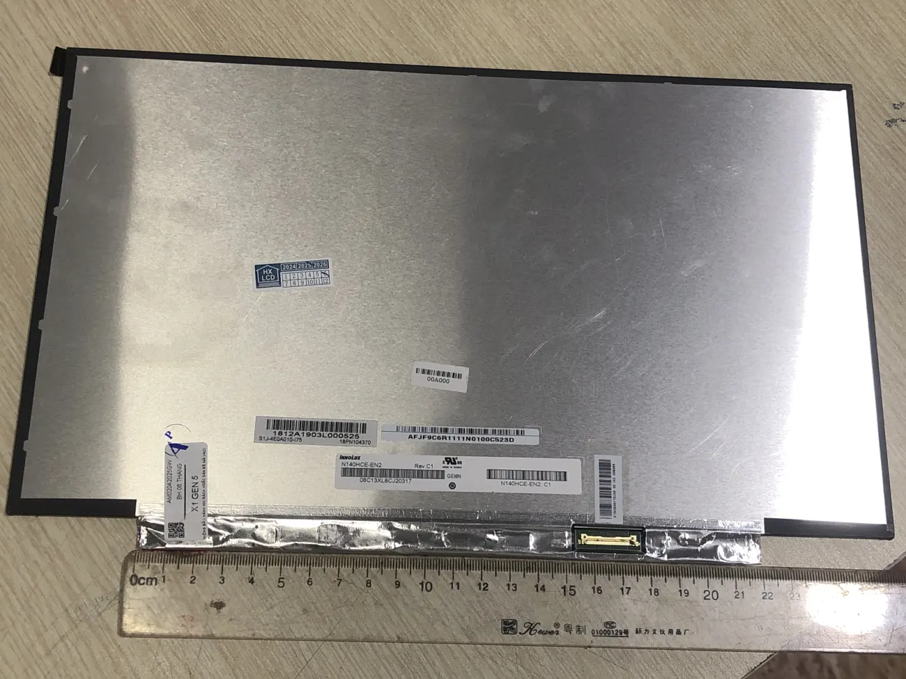 Màn Lenovo X1 GEN 5 mặt trước