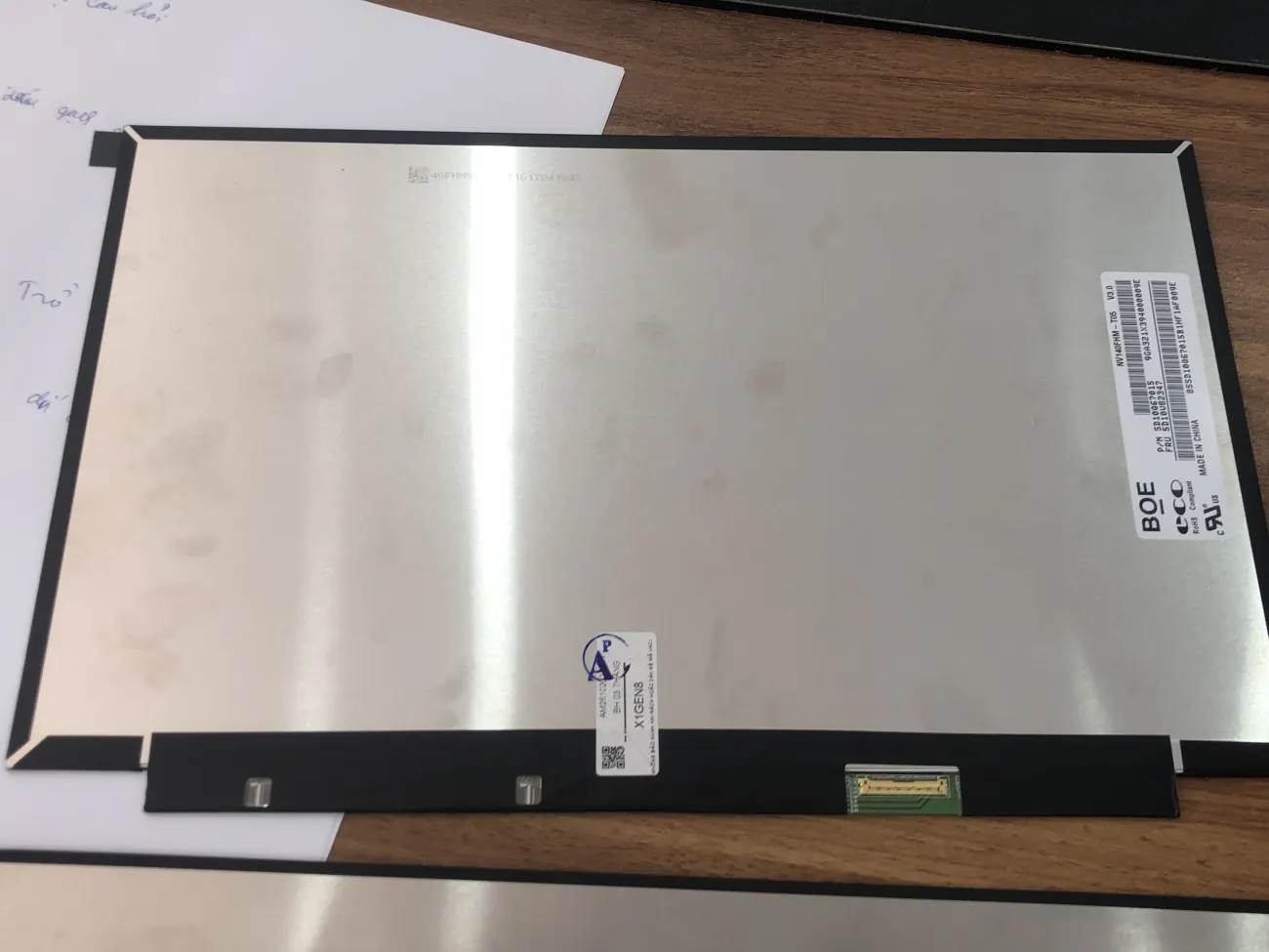 Màn Lenovo X1 CARBON GEN 8 mặt trước