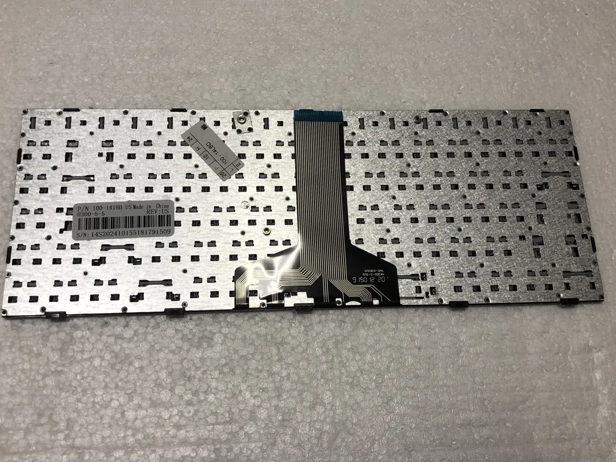 Bàn phím LENOVO IDEAPAD 100-14IBD CÁP GIỮA =>Ideapad 100-14IBD mặt sau