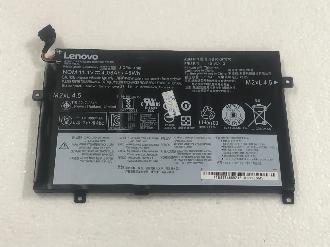 PIN LENOVO E470 01AV413 (ZIN) - 3 CELL - Lenovo ThinkPad E470 E470C E475, 01AV411 01AV412 01AV413 mặt trước