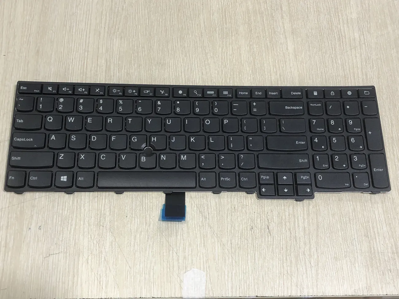 Bàn phím LENOVO E540 E531 =KO CHUỘT GIỮA= => =>Edge E531 E540, Thinkpad W540 W541 T540P T550 T560 P50s P70s L540 L560 L570 mặt trước