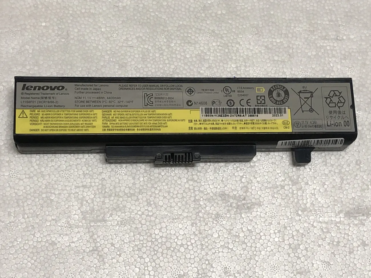 PIN LENOVO G480 Y480 - 6 CELL *KÉN MÁY B4xx B5xx* (ZIN) - IdeaPad G400 G410 G480 G485 G500 G505 G510 G580 G585 V480, IdeaPad Y470 Y480 Y470 Y580 Z580 Z585, Edge E430 E435 E440 E530 E535 E540, L11M6Y01 L11S6F01 (KHÔNG CHẠY ĐƯỢC DÒNG B4xx B5xx) mặt trước