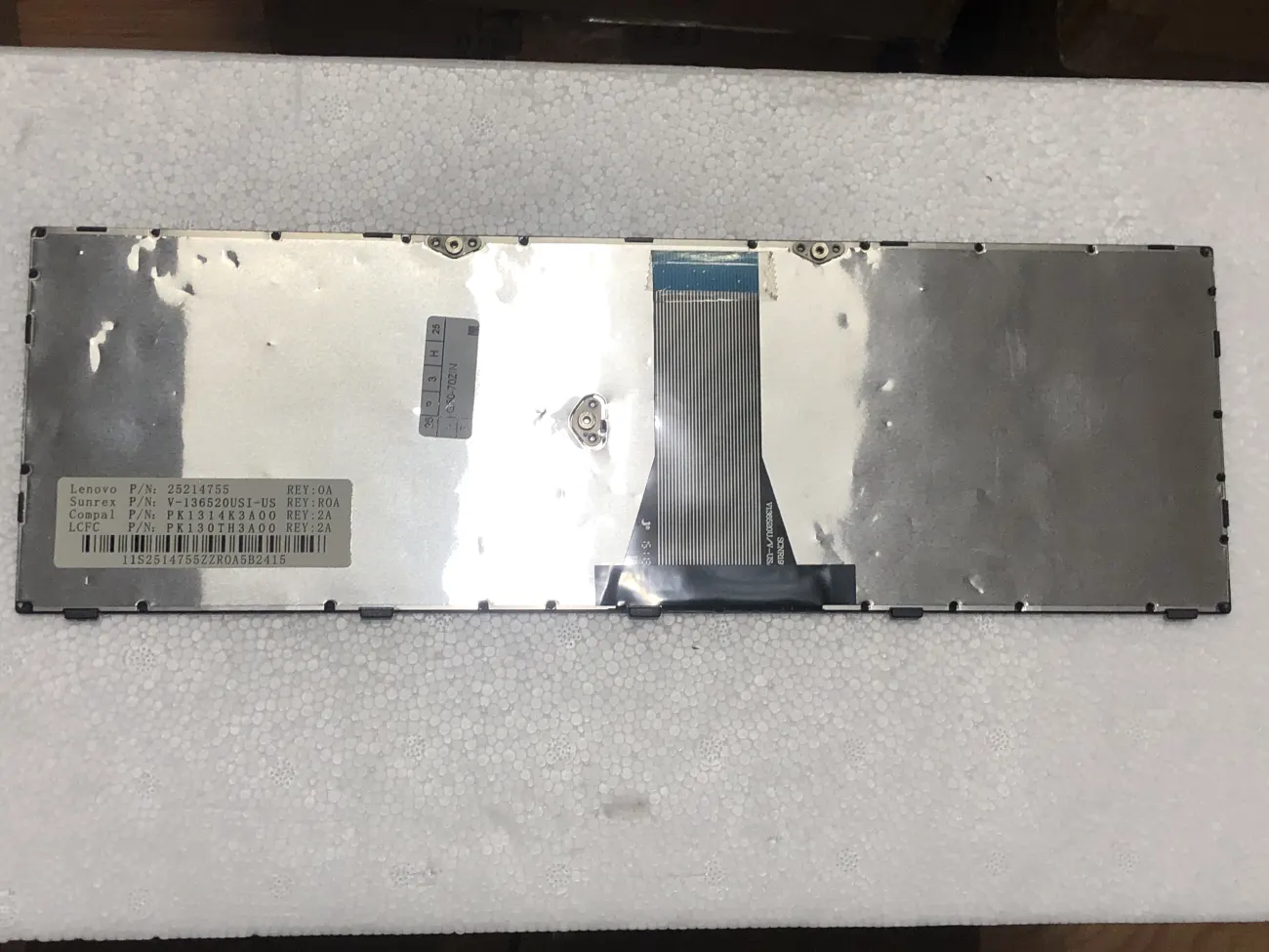 Bàn phím LENOVO G50, G50-70 ZIN =>Ideapad B50-45, B51-70, G50-30, G50-45, G50-70, G50-80, G70-35, Z50-70 Ideapad 305-15IBD, Ideapad 300-15ISK mặt sau