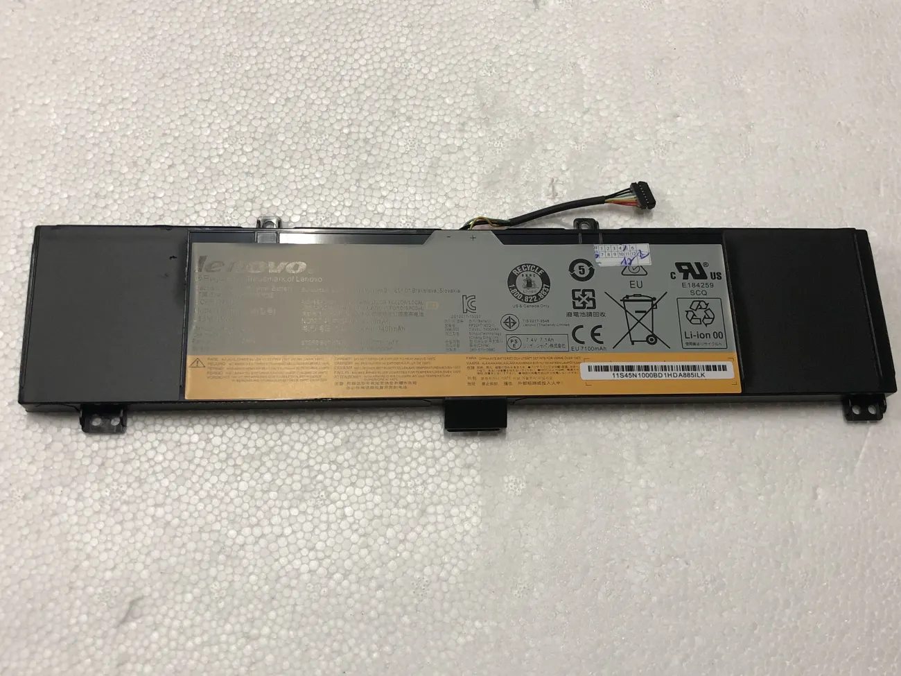 Pin LENOVO Y50-70 L13M4P02 (ZIN) - 4 CELL mặt trước