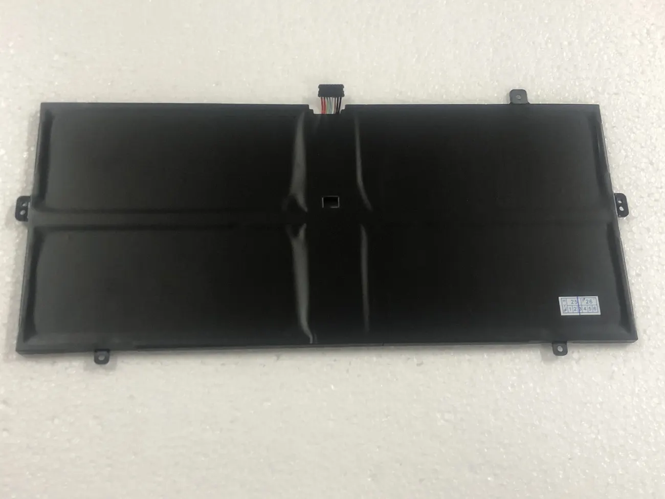 Pin LENOVO YOGA 900-13ISK L14L4P24 (ZIN) - 2 CELL - Lenovo Yoga 4 Pro, Yoga 900-13ISK, YOGA 900-13IFI, 5B10H43261 L14L4P24 L14M4P24 mặt sau