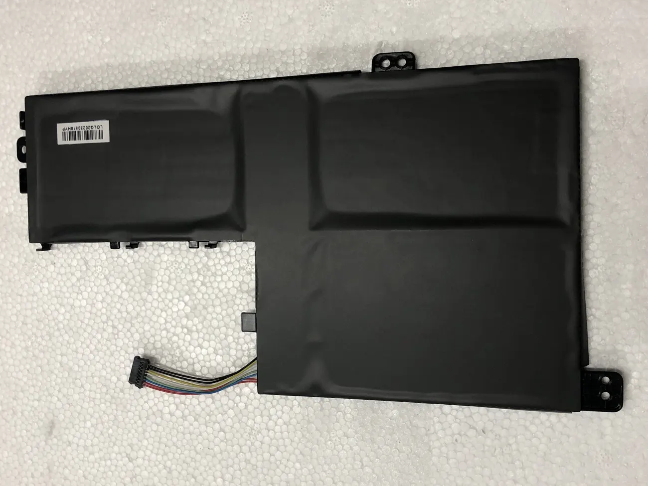 Pin LENOVO L15M2PB1 L15M3PB0 L15L2PB1 (Type B)Lenovo FLEX4-1580 flex3 Yoga 510-15ISK 510-15IKB 510-14AST (Type B) mặt sau