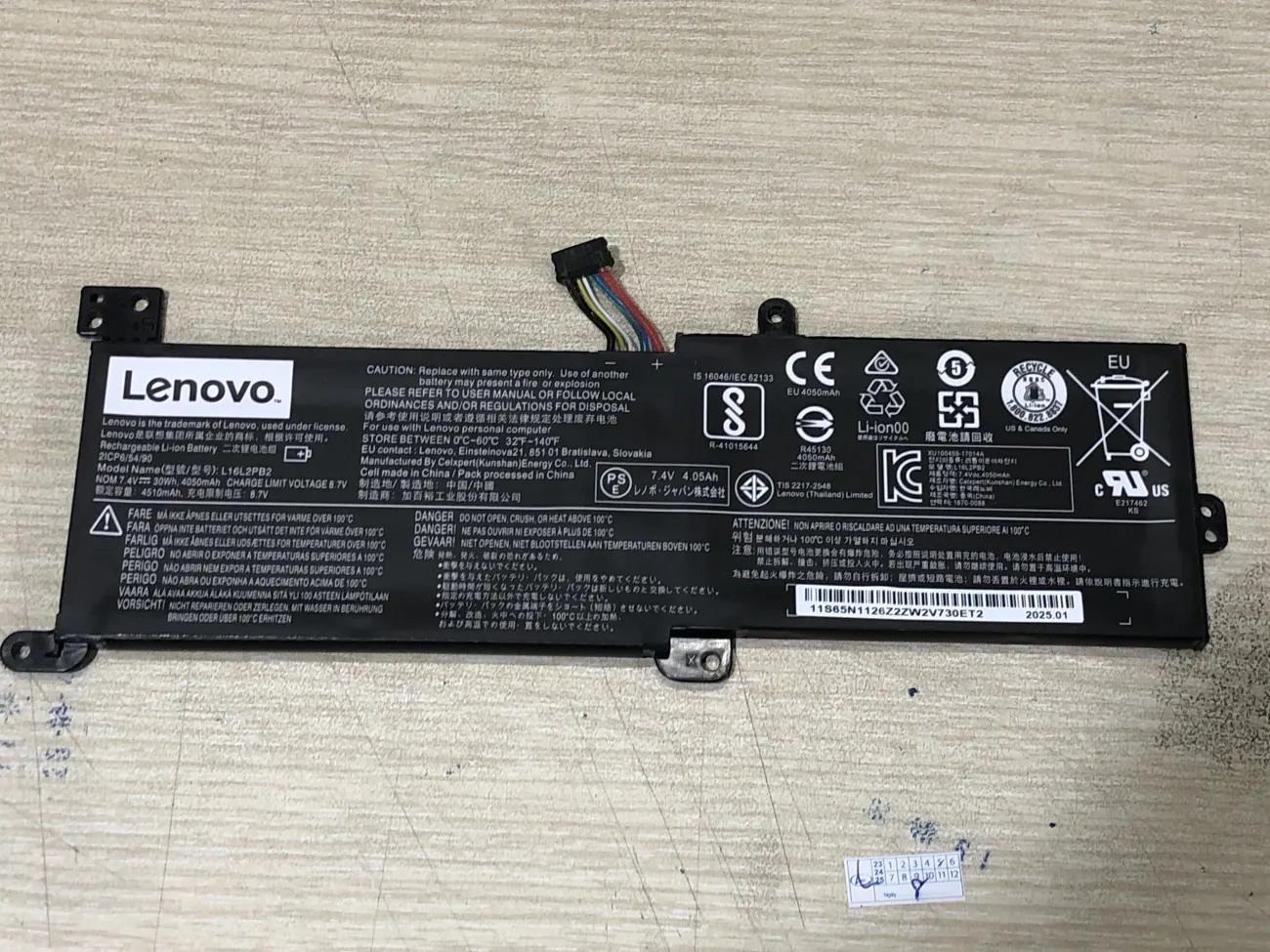 PIN LENOVO 320-14ISK L16L2PB2 (ZIN) mặt trước