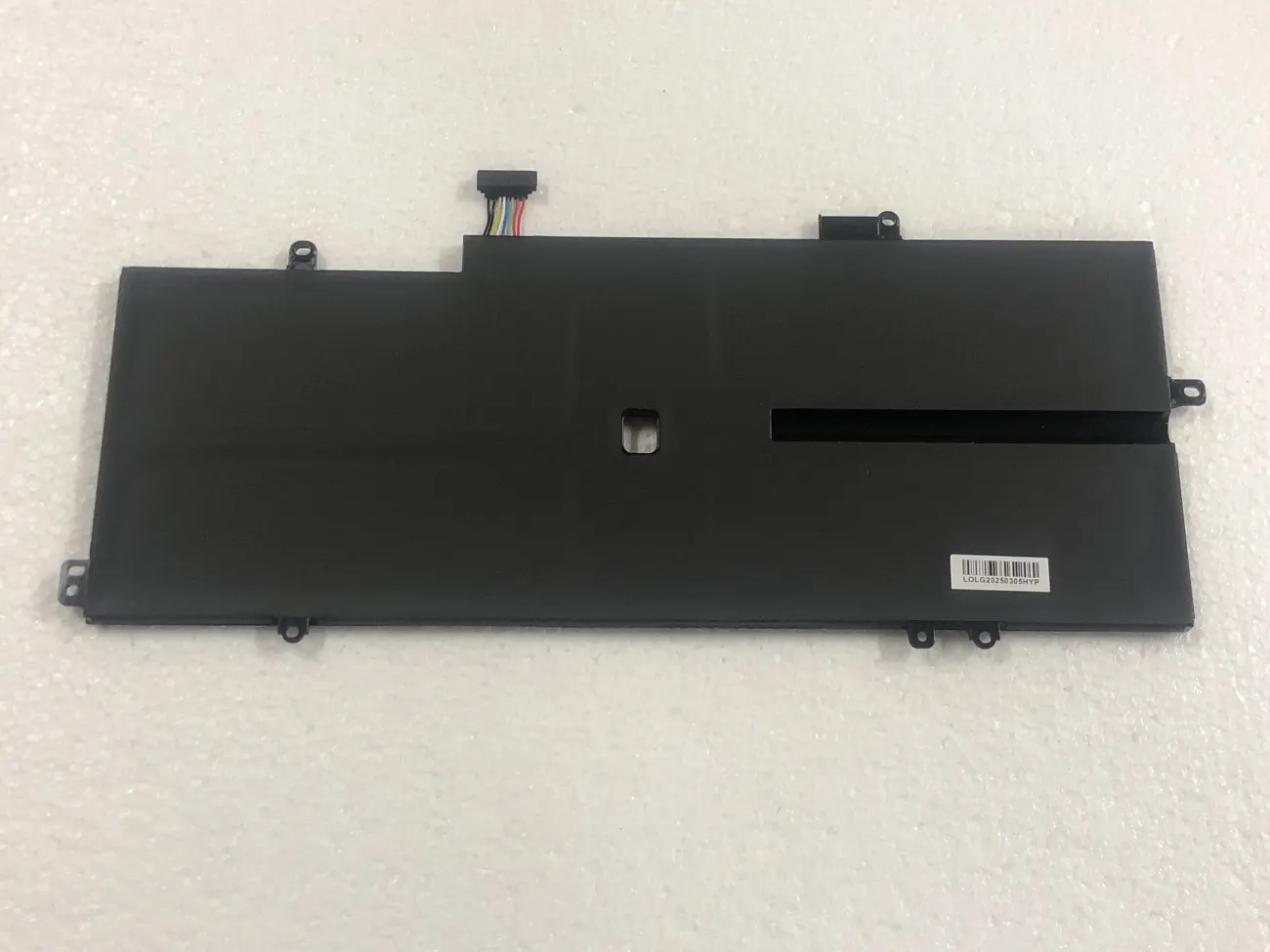 Pin LENOVO L18C4P71 L18L4P71 ZIN mặt sau