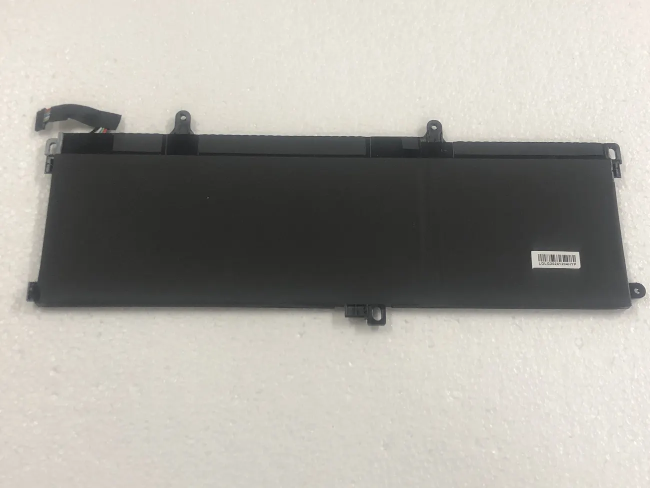 PIN LENOVO T590 L18M3P71 (ZIN) - 3 CELL - Lenovo Thinkpad T590 P53s, Thinkpad T15 Gen 1, T15 Gen 2, Thinkpad P15s Gen 1, P15s Gen 2, L18M3P71 L18C3P71 L18L3P71 L18S3P71 mặt sau