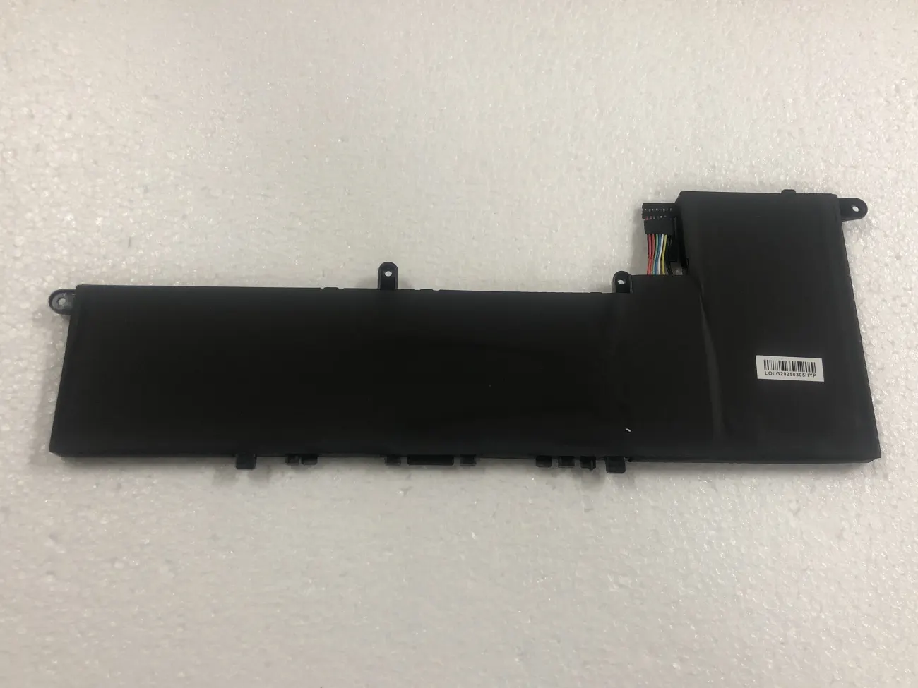 PIN LENOVO S540-13API L19M3PD3 (ZIN) - 3 CELL - Lenovo IdeaPad S540-13API, S540-13ITL, S540-13ARE, S540-13IML, L19D3PD3 L19L3PD3 L19M3PD3 mặt sau