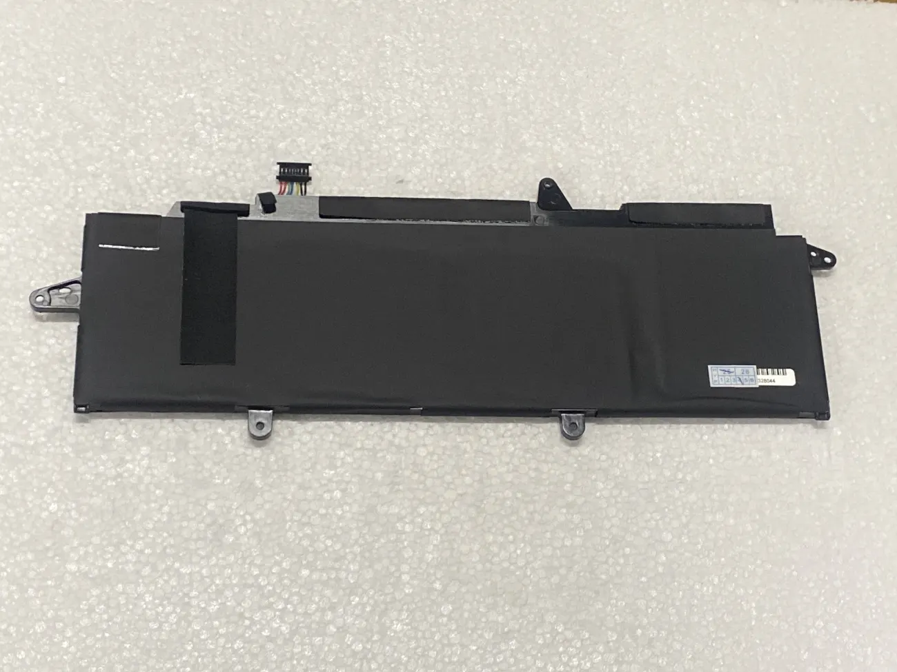 PIN LENOVO THINKPAD X13 GEN 3 L20L4P73 54.7WH (ZIN) - 4 CELL - Lenovo Thinkpad X13 Gen 3 (Type 21BN 21BQ), L20L4P73 L20M4P73 L20C4P73 mặt sau