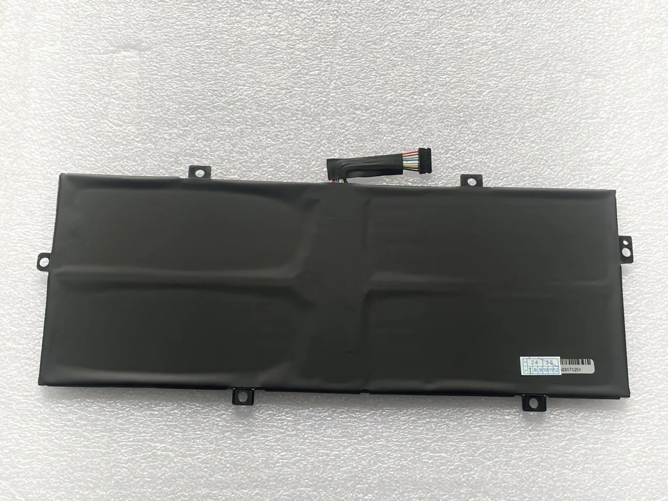 PIN LENOVO YOGA DUET 7 13ITL6 L20M4PE0 (ZIN) - 4 CELL - Lenovo Yoga Duet 7 13ITL6, L20M4PE0 L20C4PE0 5B11B44627 5B11B44628 SB11B44629 SB11B44630 mặt sau