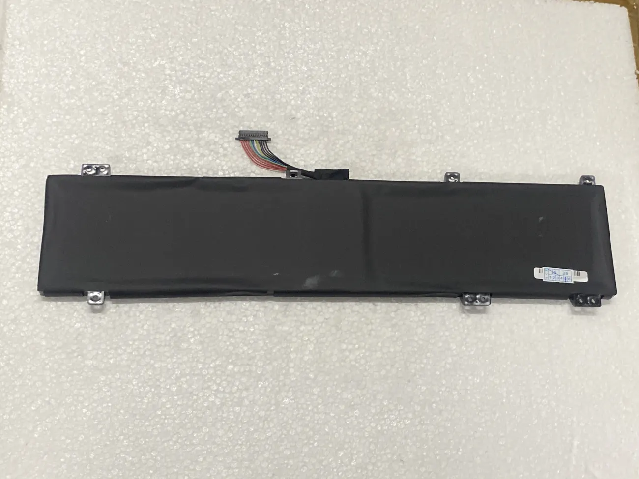 PIN LENOVO LEGION SLIM 5 16APH8 L22C4PC2 (TYPE B) (ZIN) - 4 CELL - Lenovo Legion Slim 5 16APH8, Lenovo Legion Slim 5 16IRH8, L22M4PA0, L22B4PA0, L22L4PA0, L22D4PA0, L22M4PC2, L22B4PC2, L22C4PC2 这几款不同款 mặt sau