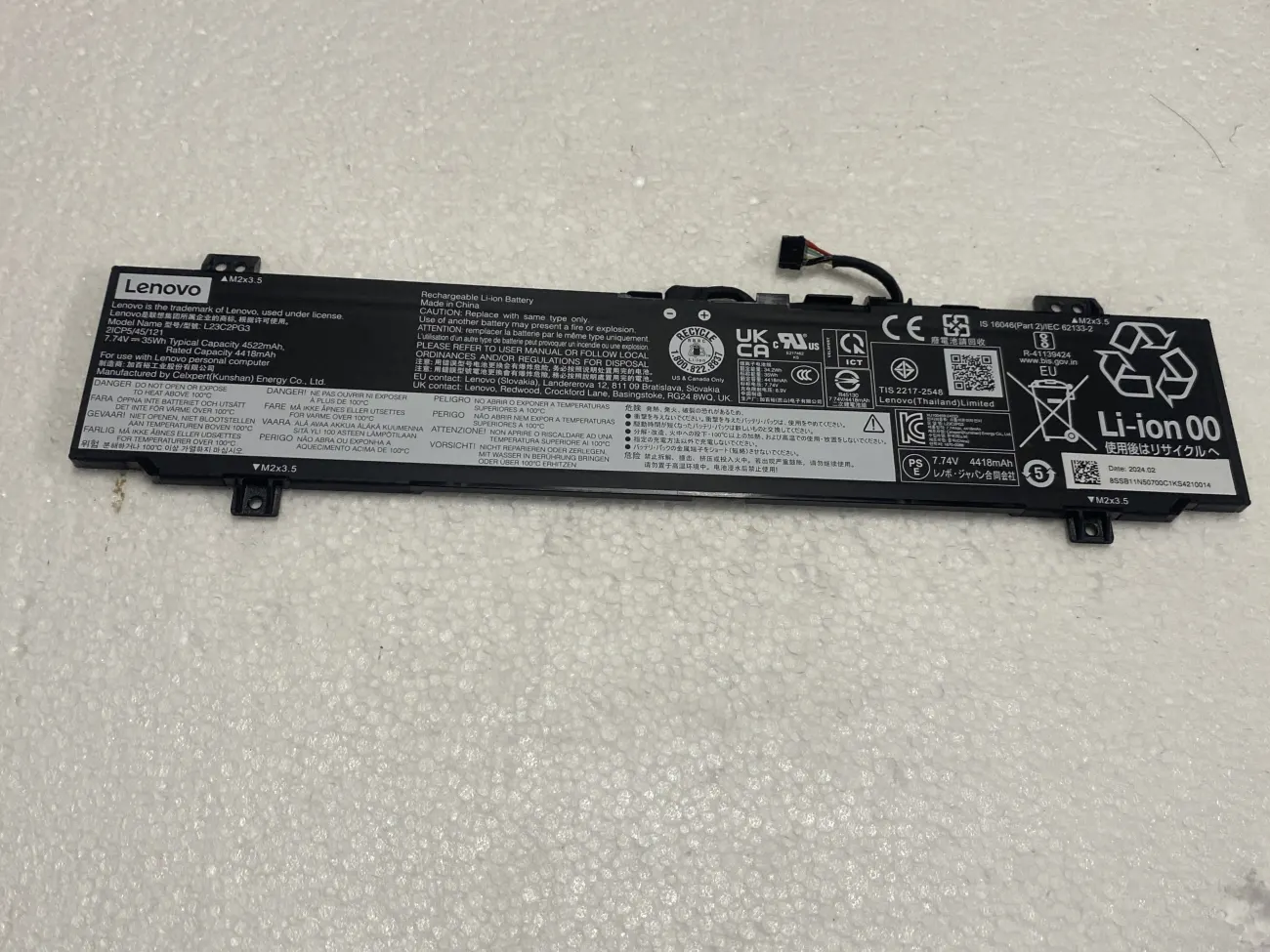 PIN LENOVO [...] L23X2PG3 (ZIN) - 4 CELL - Lenovo L23B2PG3, L23C2PG3, L23D2PG3, L23L2PG3, L23M2PG3, L23X2PG3, 5B11N50697 SB11N50700 mặt trước