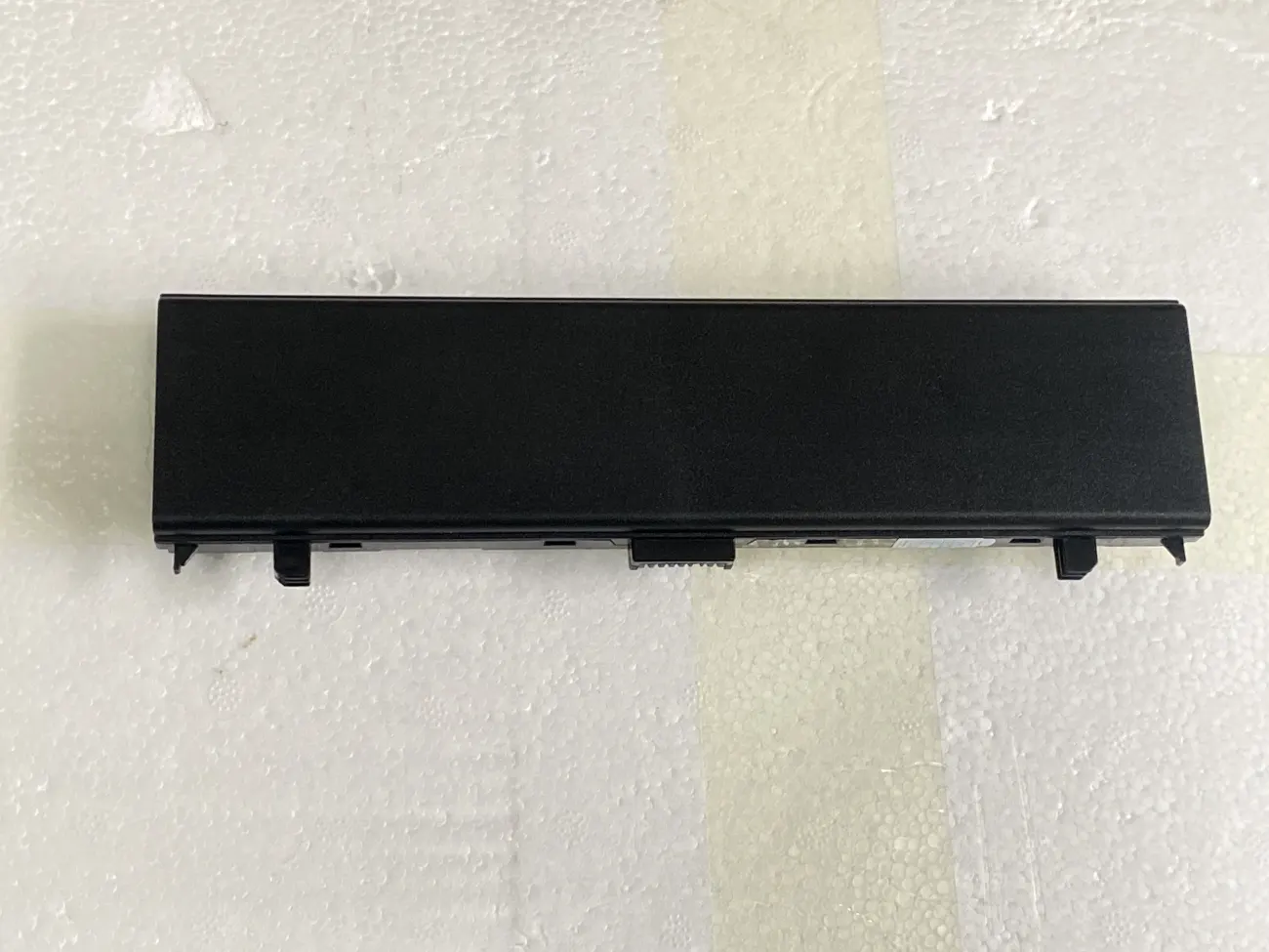 Pin LENOVO L560 00NY486 (ZIN) - 6 CELL - Thinkpad L560 L570 mặt sau