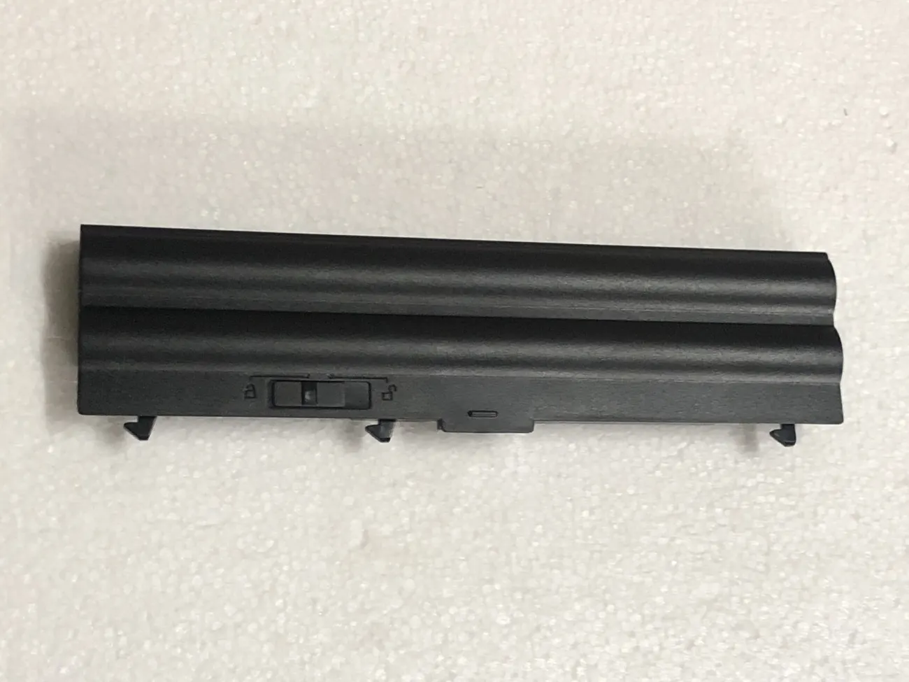 Pin Lenovo T410 OEM mặt sau