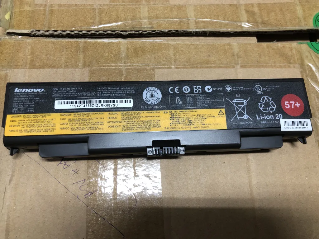 Pin LENOVO T440P/L440/W540 mặt trước