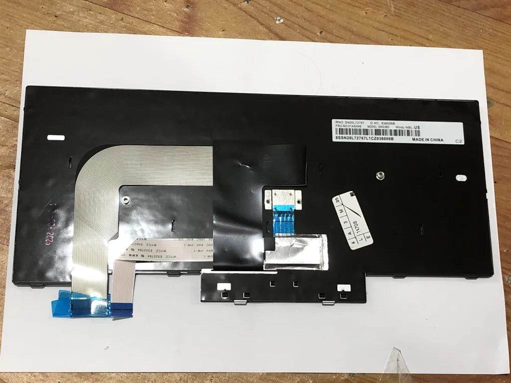 Bàn phím LENOVO T470 T480 =CÓ CHUỘT GIỮA *CÓ NÚT CHUỘT L+R* - Thinkpad T470 T480 mặt sau