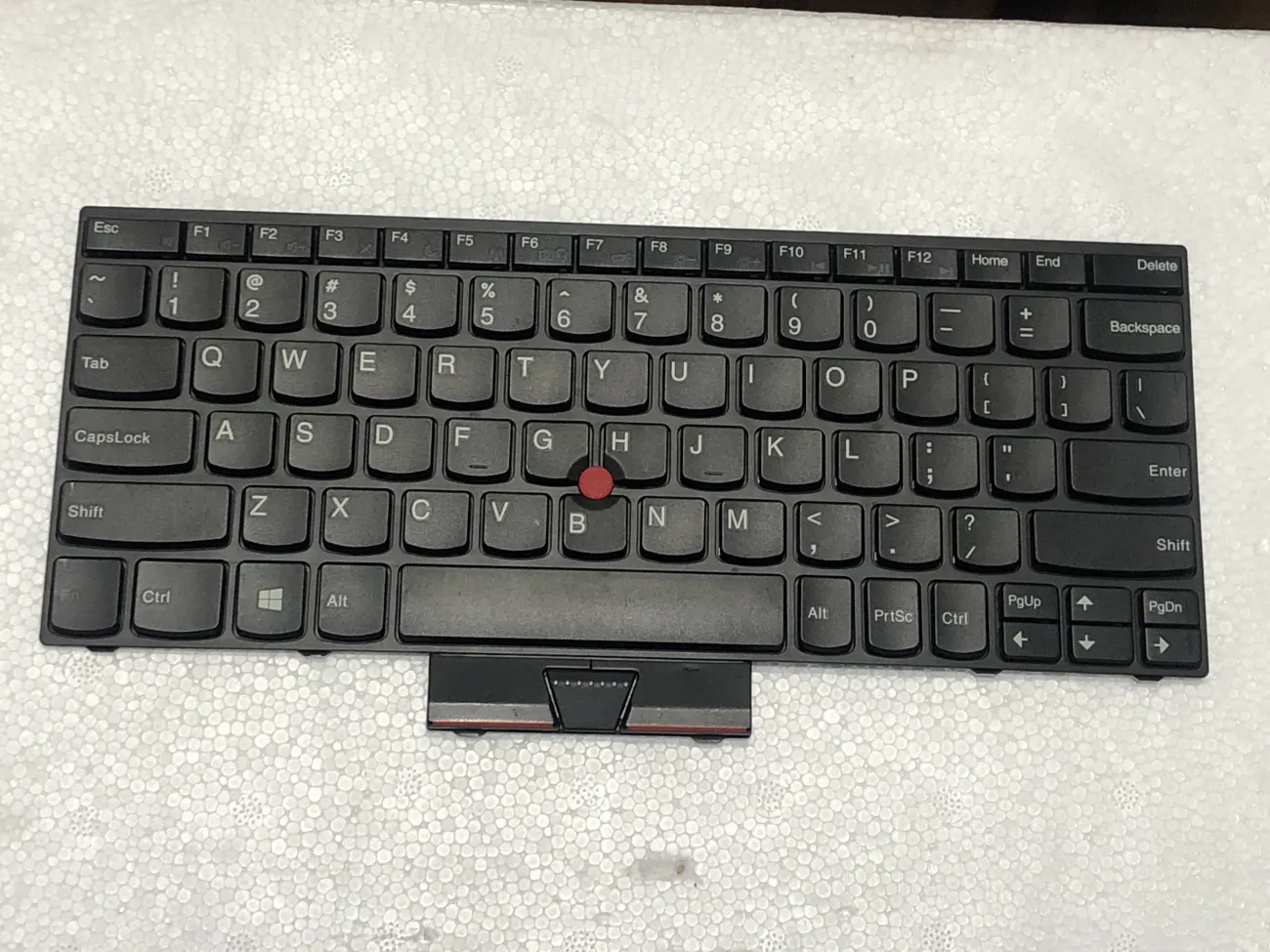 Bàn phím LENOVO X121 mặt trước