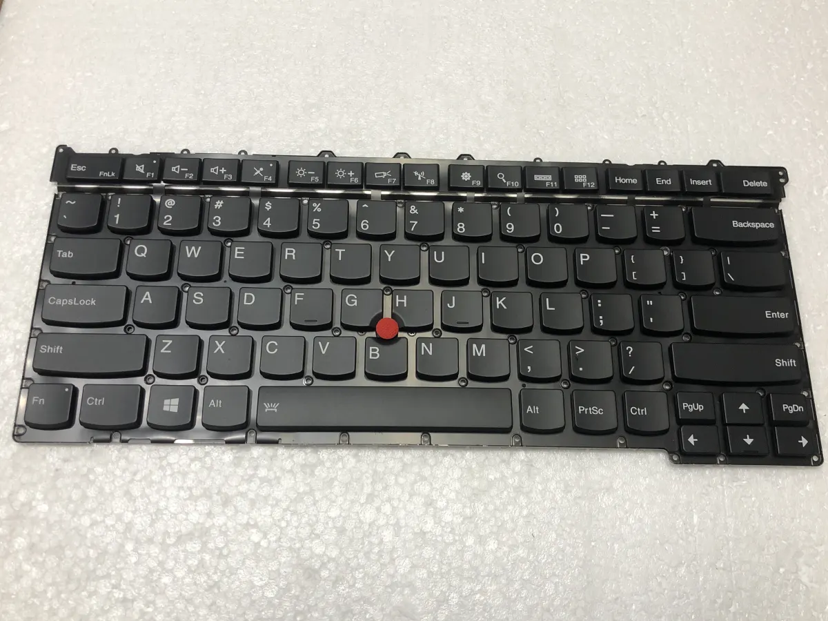 Bàn phím LENOVO THINKPAD X1 CARBON GEN 3rd (CORE I THẾ HỆ 5) => =>Thinkpad Carbon X1 GEN 3 mặt trước