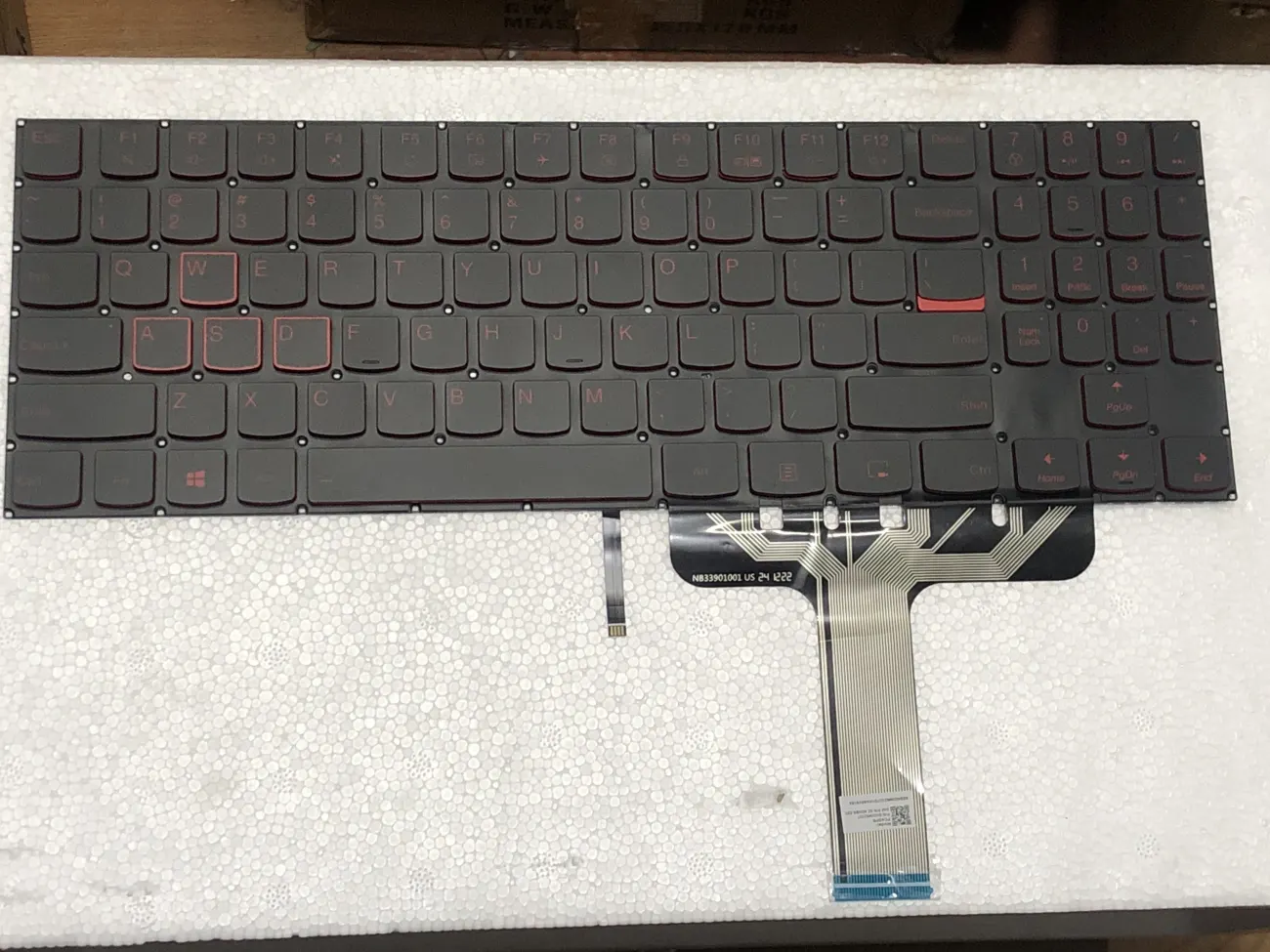 LENOVO Y520-15IKB (LED ĐỎ ) =>Legion Y520 Y520-15IKB, Y520-15IKBN, Y720 Y720-15IKB, 330-15IKB mặt trước