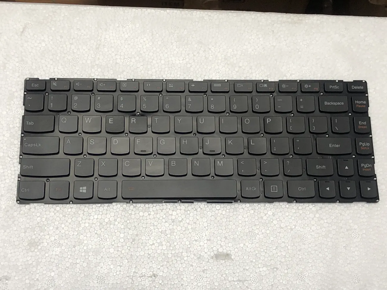 Bàn phím LENOVO YOGA 500-14IBD =>100S-14IBR, Yoga 500-14IBD, 500-14IHW, 500-14ISK, 100S-14IBR, 300s-14ISK, 500s-14ISK, U41-70, S41-35, S41-70, S41-75 mặt trước