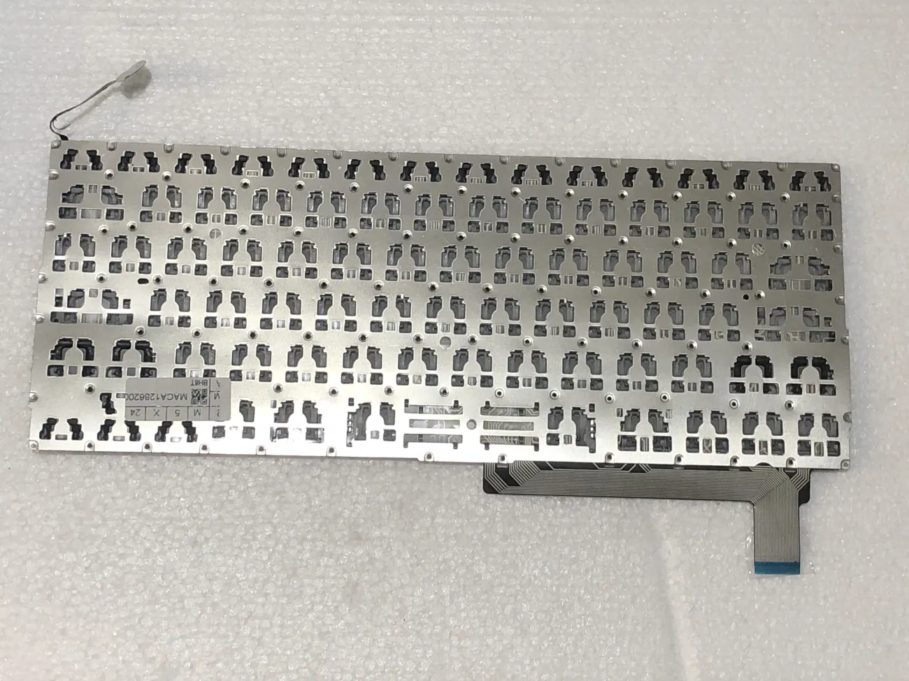 Bàn phím MACBOOK A1286 (2009) =>Pro 15" A1286 2009 2010 2011 2012 (CÁP DƯỚI NÚT CONTROL) mặt sau