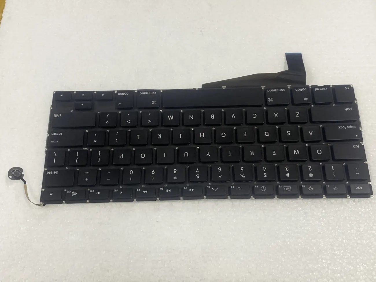 Bàn phím MACBOOK A1286 (2008) =>Pro 15 mặt trước