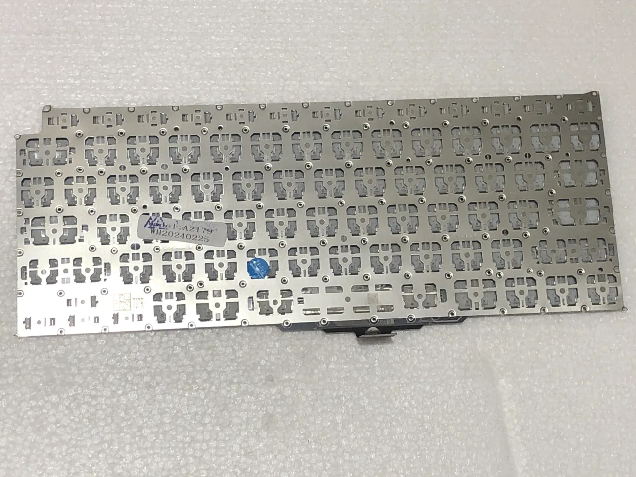 Bàn phím MACBOOK A2179 mặt sau