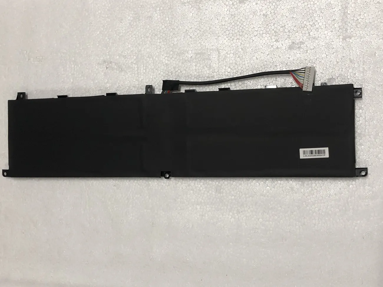 PIN MSI GS65 BTY-M6L (ZIN) - 4 CELL - MSI GS65 Stealth, MSI GS75 Stealth, MSI CREATOR P65 P75, MSI CREATOR 17, MSI Prestige 15, MSI WS65 WS75, MS-16Q21, MS-16Q2, BTY-M6L mặt sau