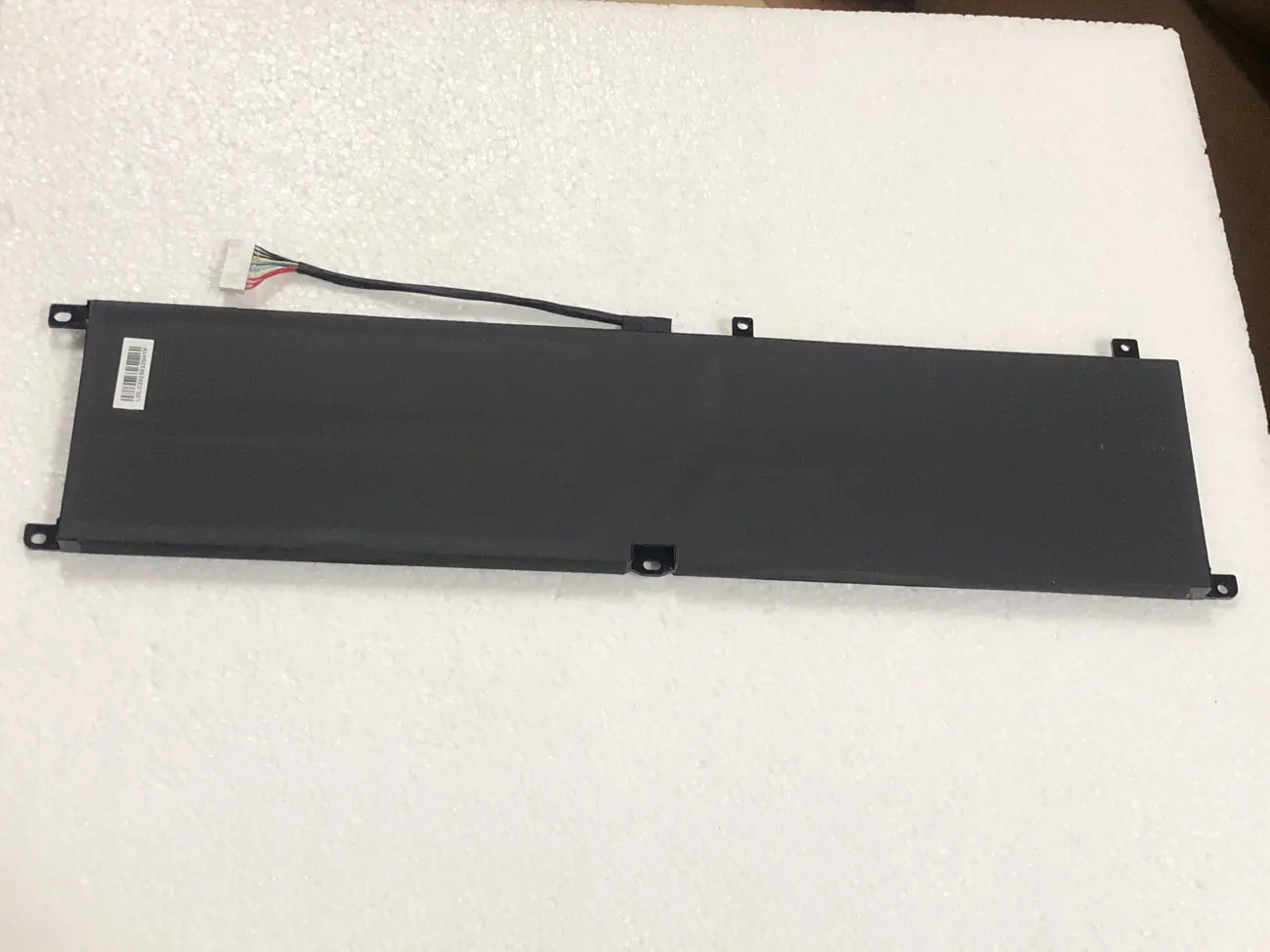 PIN MSI GS66 BTY-M6M (ZIN) - 4 CELL - MSI GS66 Stealth 10SE 10SF 11UE 11UH, MSI GE66 Raider 10UG 11UG , MSI GE76 Raider 11UE 11UG GE76, MSI Dragon Tiamat 11UH WS66 10TM 11UMT 11UKT, MSI Creator 15, BTY-M6M mặt sau