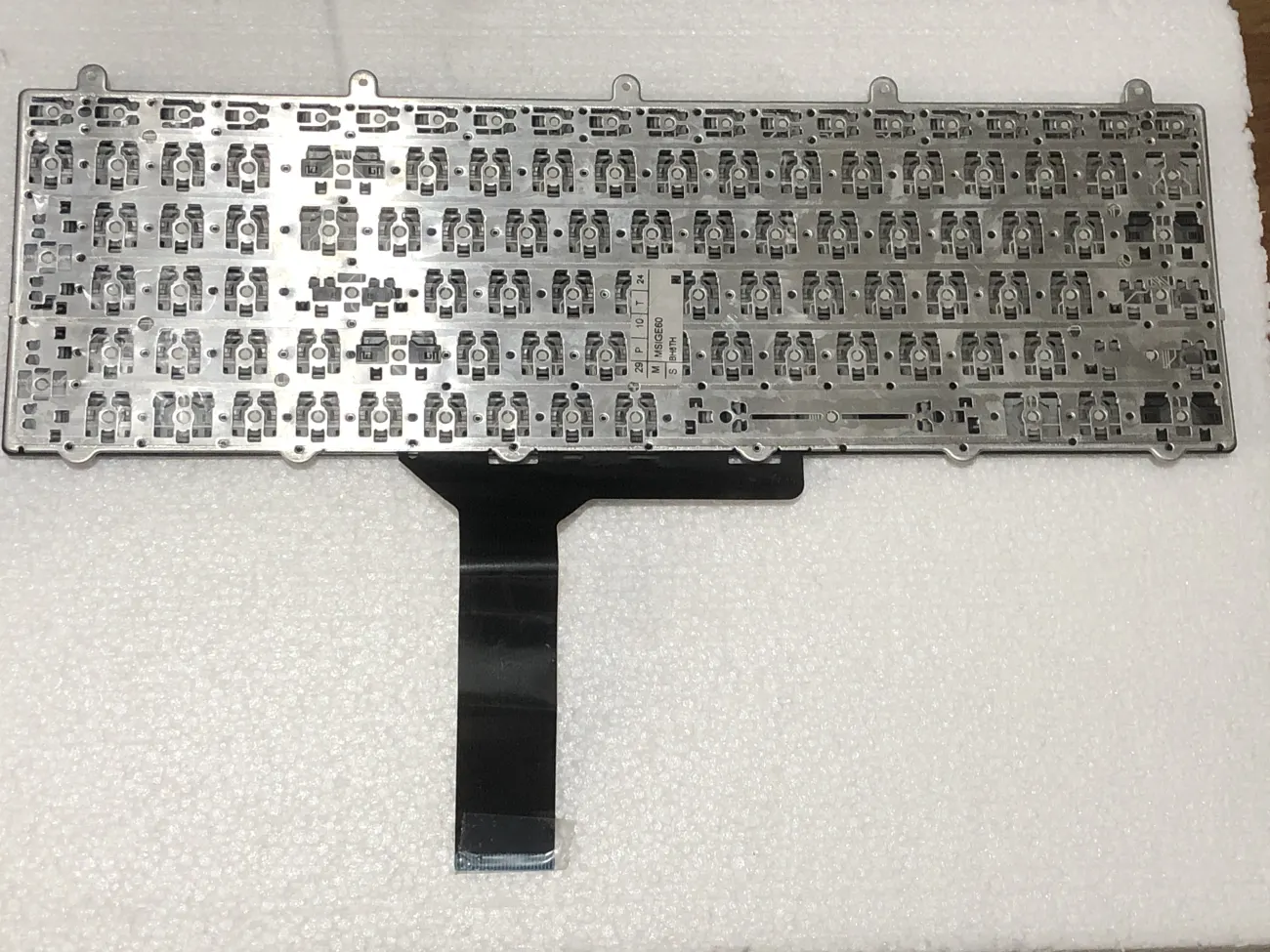 Bàn phím MSI GE60/GT780 => =>MSI GE60 GE70 GT60 GT70 GX60 GX70 CR70 CX70, GT780 GT780DX GT783, MS-16, MS-1762 mặt sau