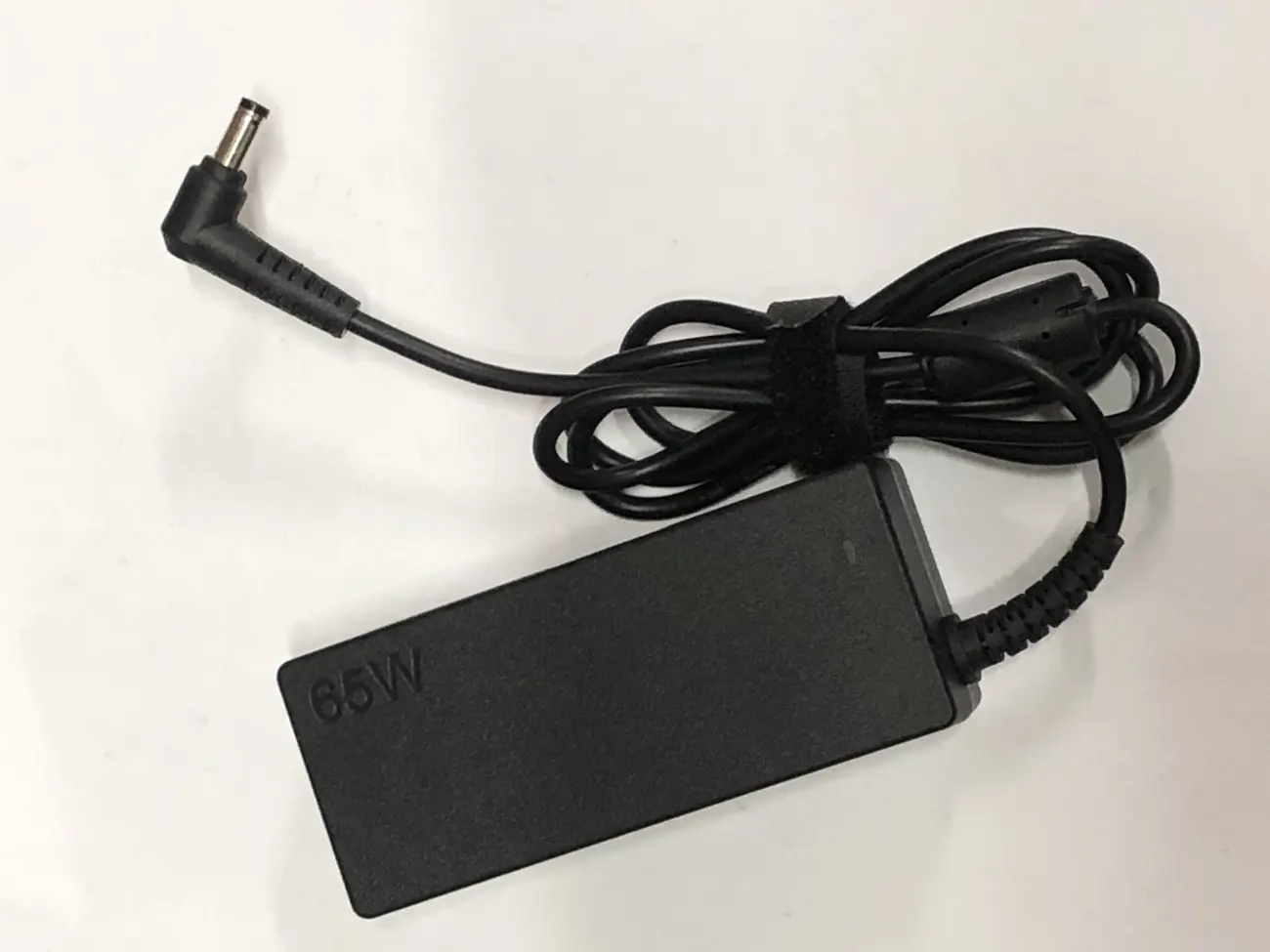 Sạc ALL (for asus lenovo toshiba) 19V-3.42A 65W OEM mặt sau