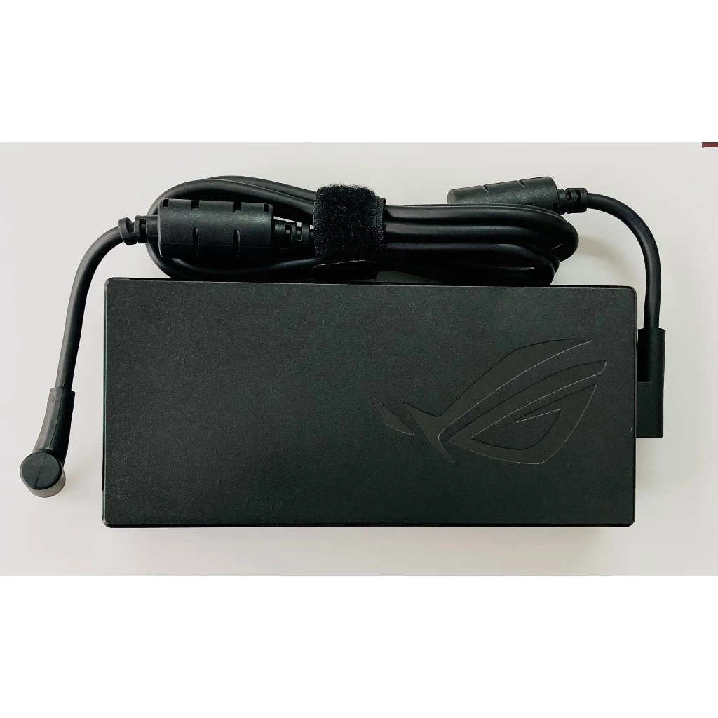 Sạc ASUS 20V-12A 240W chân kim lớn 6.0x3.7mm mặt sau