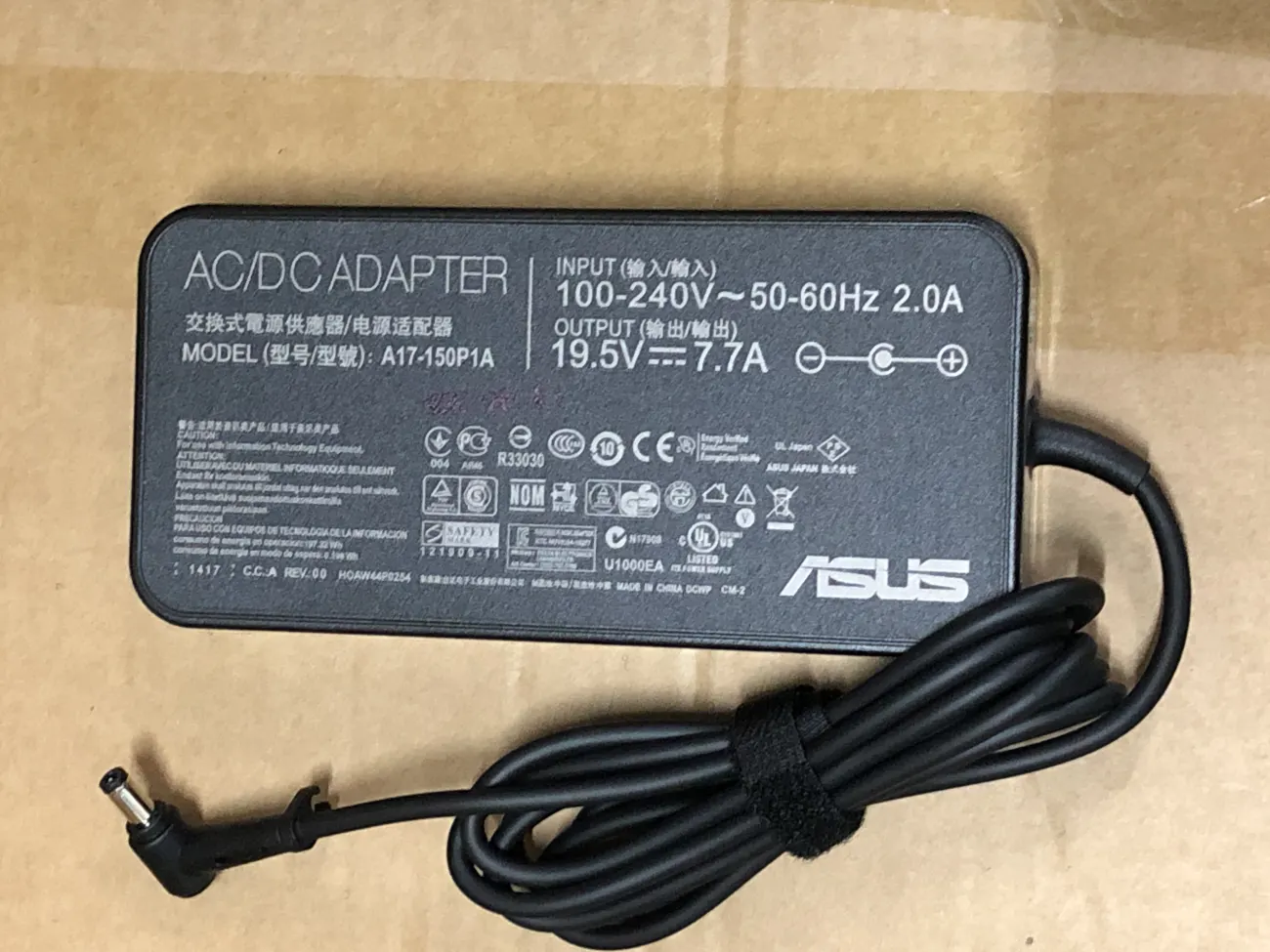 Sạc ASUS 19.5v-7.7A 150W CHÂN THƯỜNG 5.5x2.5 mặt sau