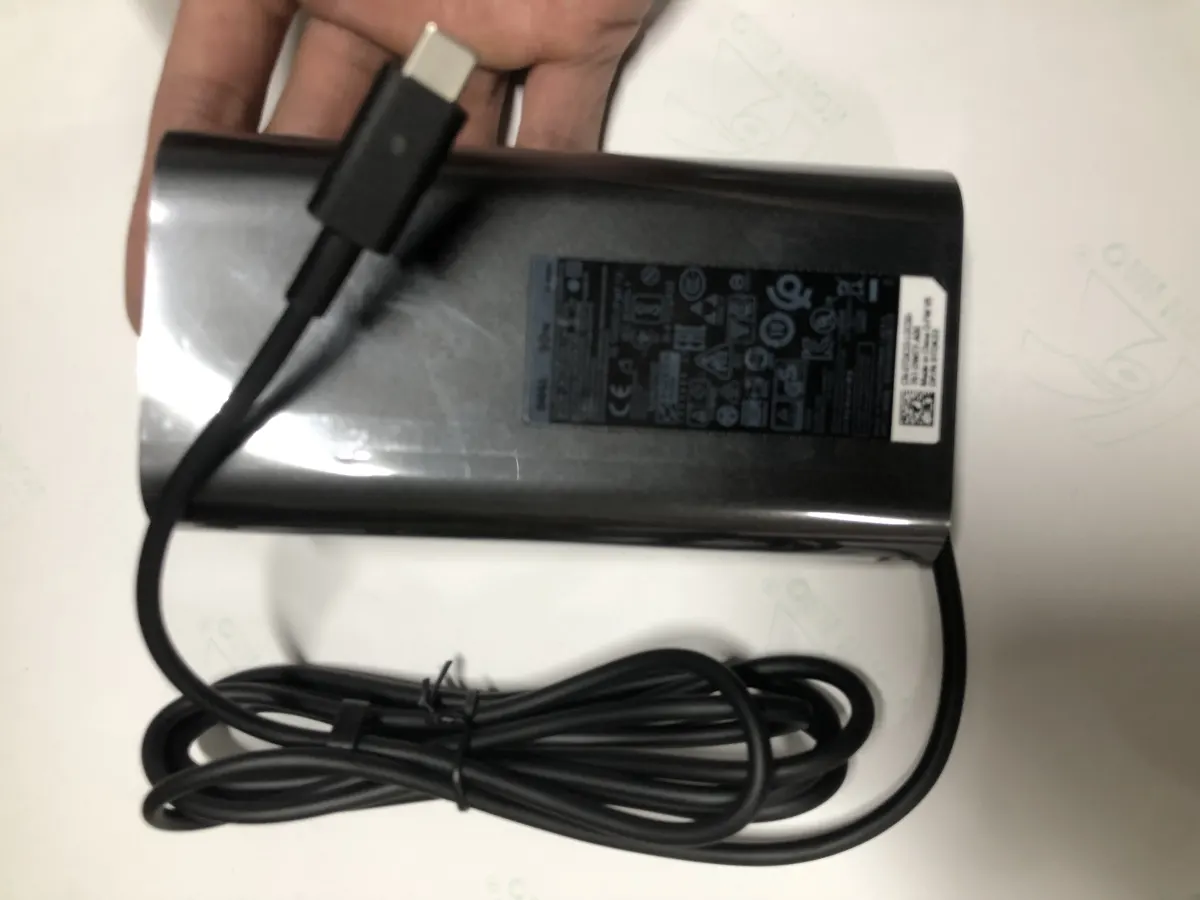Sạc Dell 19.5v-4.62A 90W bầu dục, Oval TypeC mặt trước