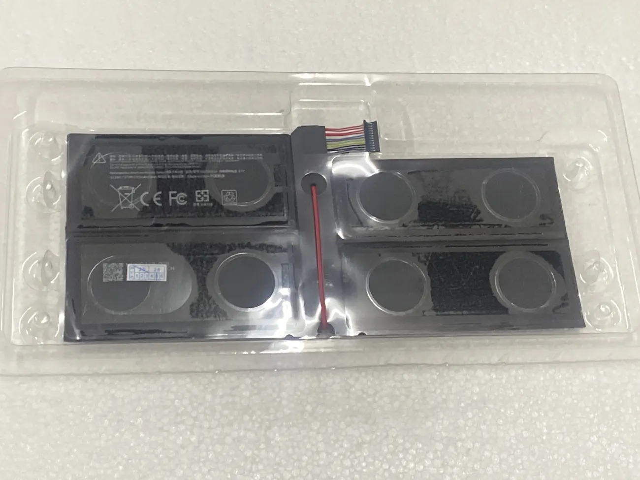 Pin Surface PRO 7 (G3HTA061H) Surface Pro 7 1866 mặt trước