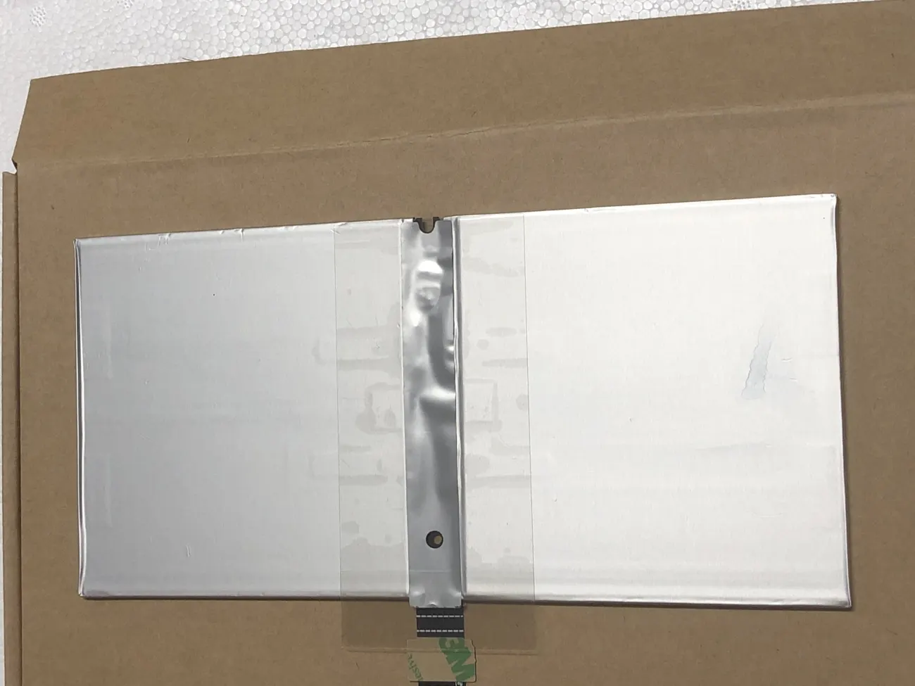 Pin SUFACE PRO 4 ZIN G3HTA027H ZIN mặt sau