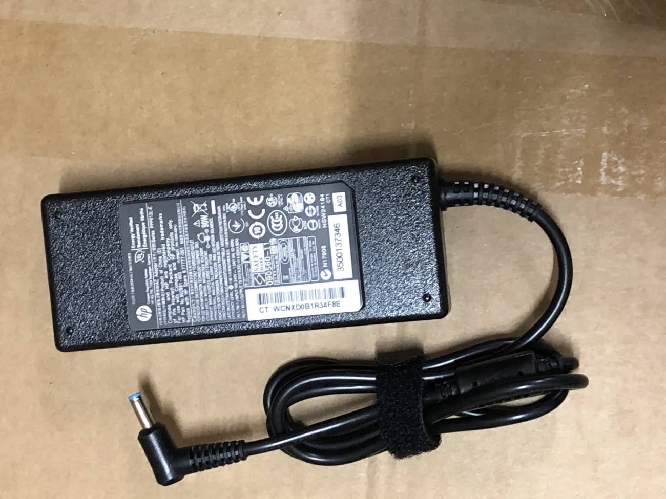 Sạc HP 19.5V-4.62A 90w chân kim nhỏ OEM mặt trước