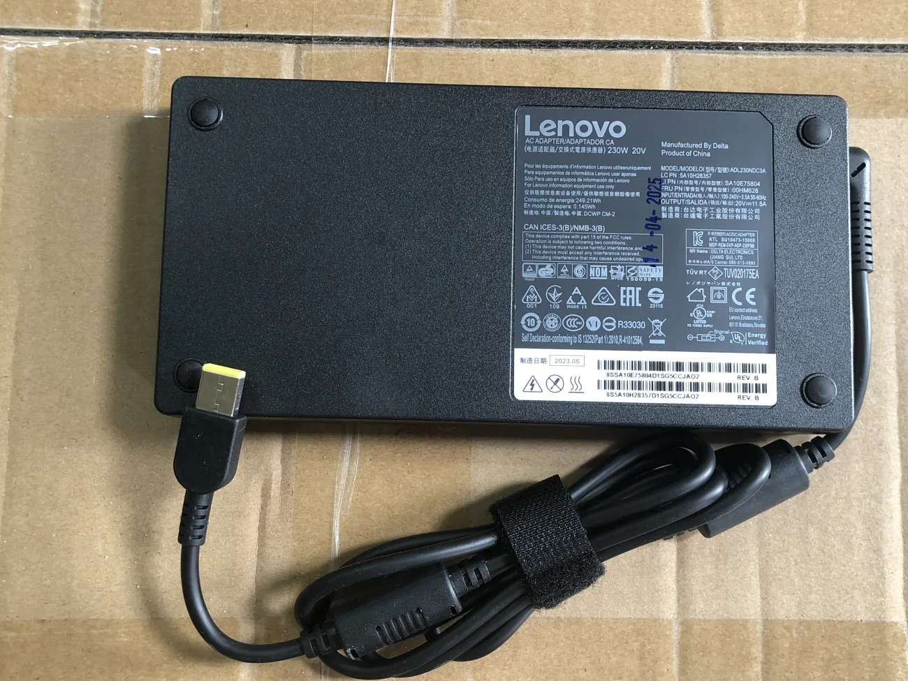 Sạc Lenovo 20v-11.5A 230W chân USB zin mặt trước