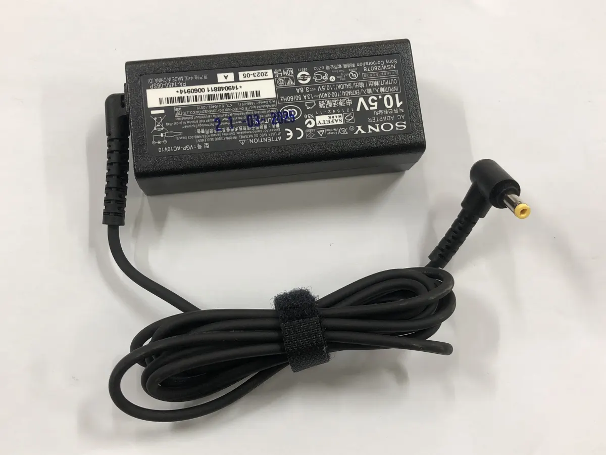 SẠC SONY 10.5v-3.8A VÀNG ZIN mặt trước