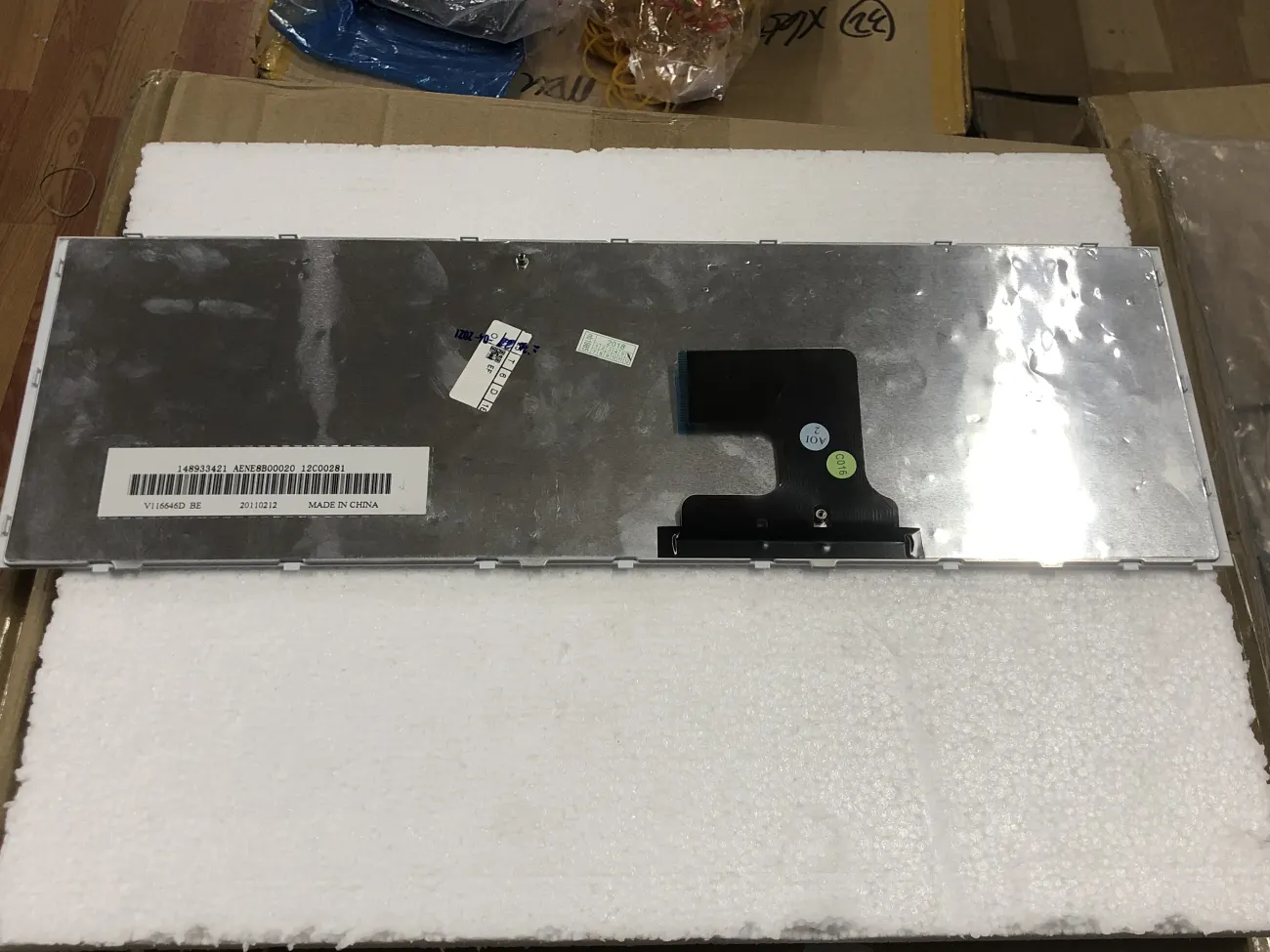 Bàn phím SONY EF TRẮNG =>VPCEF mặt sau