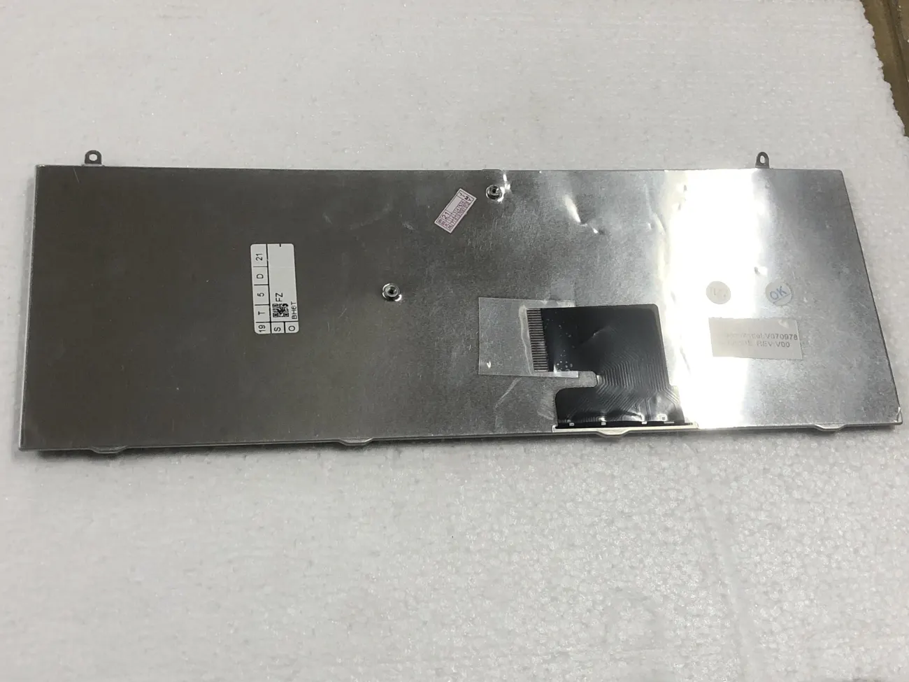 Bàn phím SONY FZ ZIN mặt sau