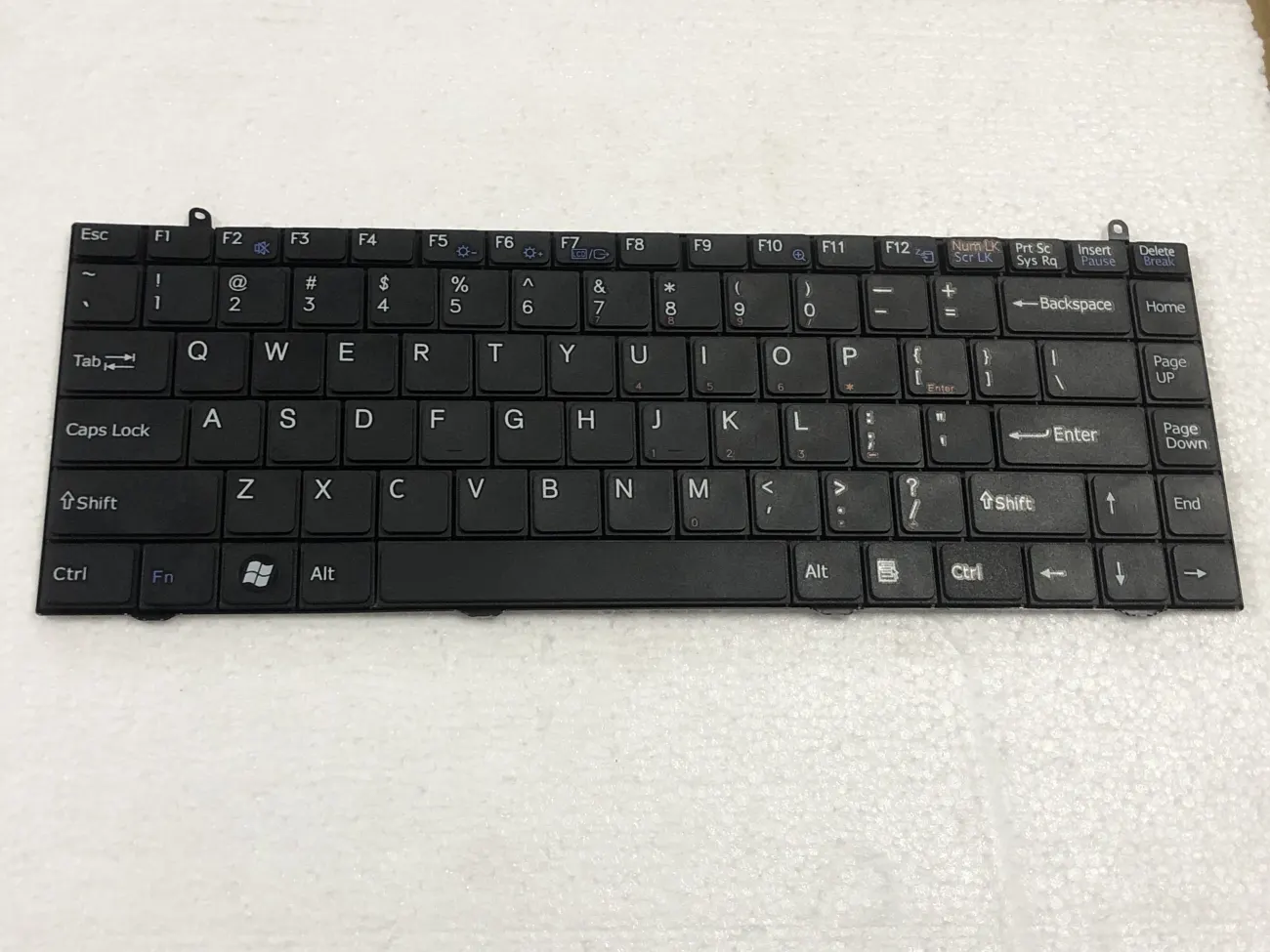Bàn phím SONY FZ ZIN mặt trước