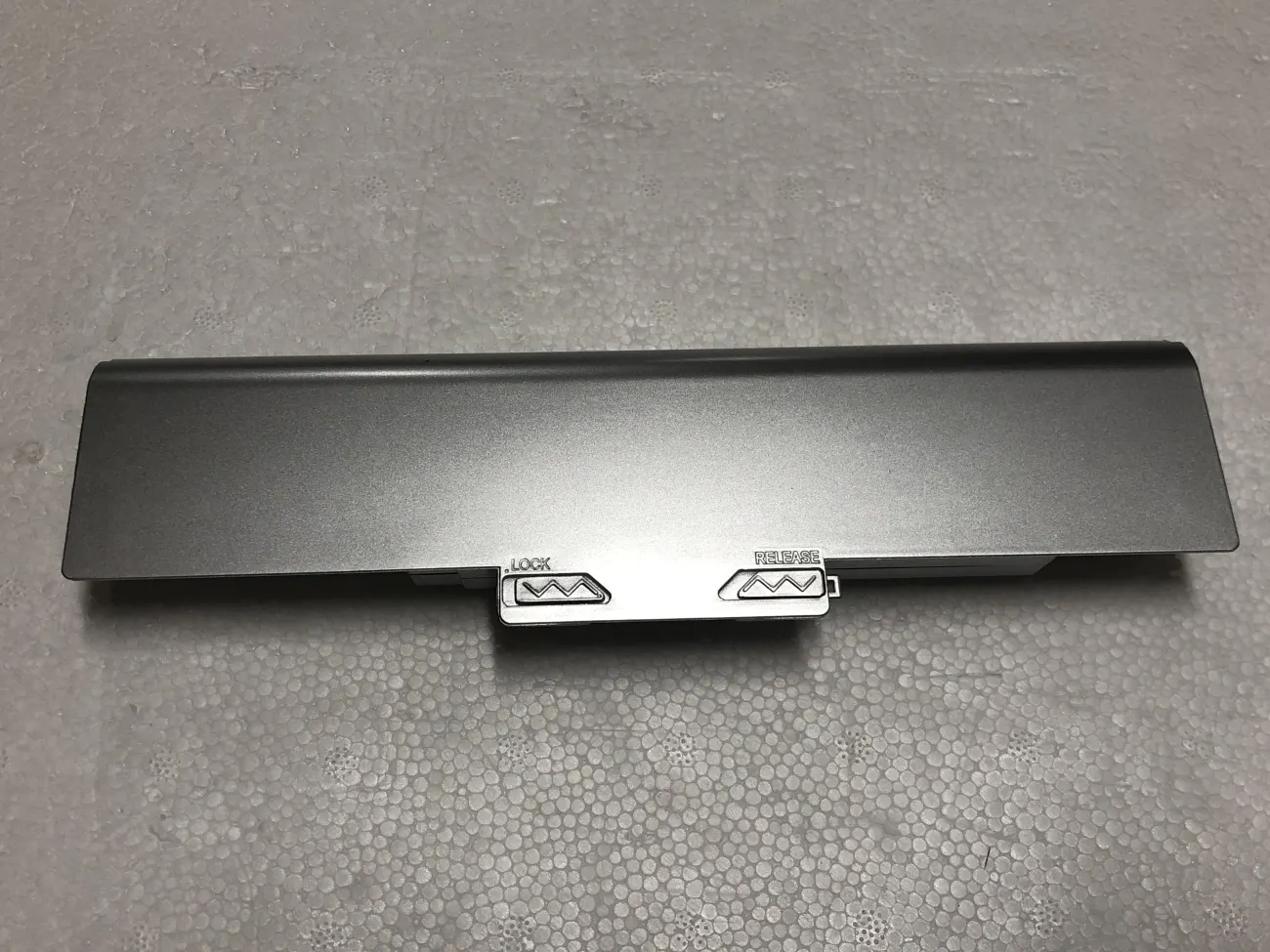 Pin SONY S13 ĐEN OEM mặt sau