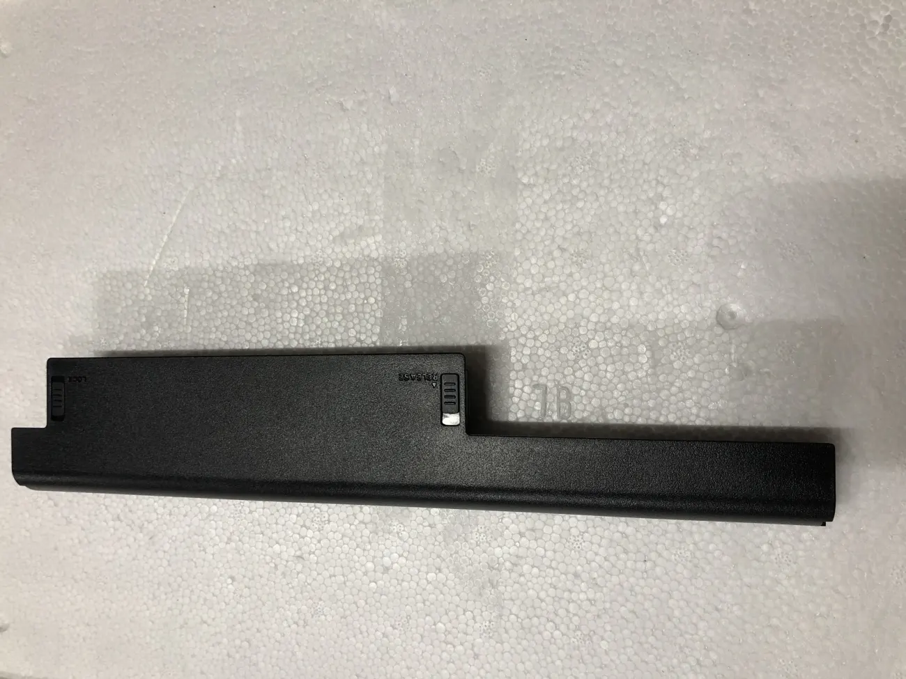 Pin SONY S26 Zin mặt sau