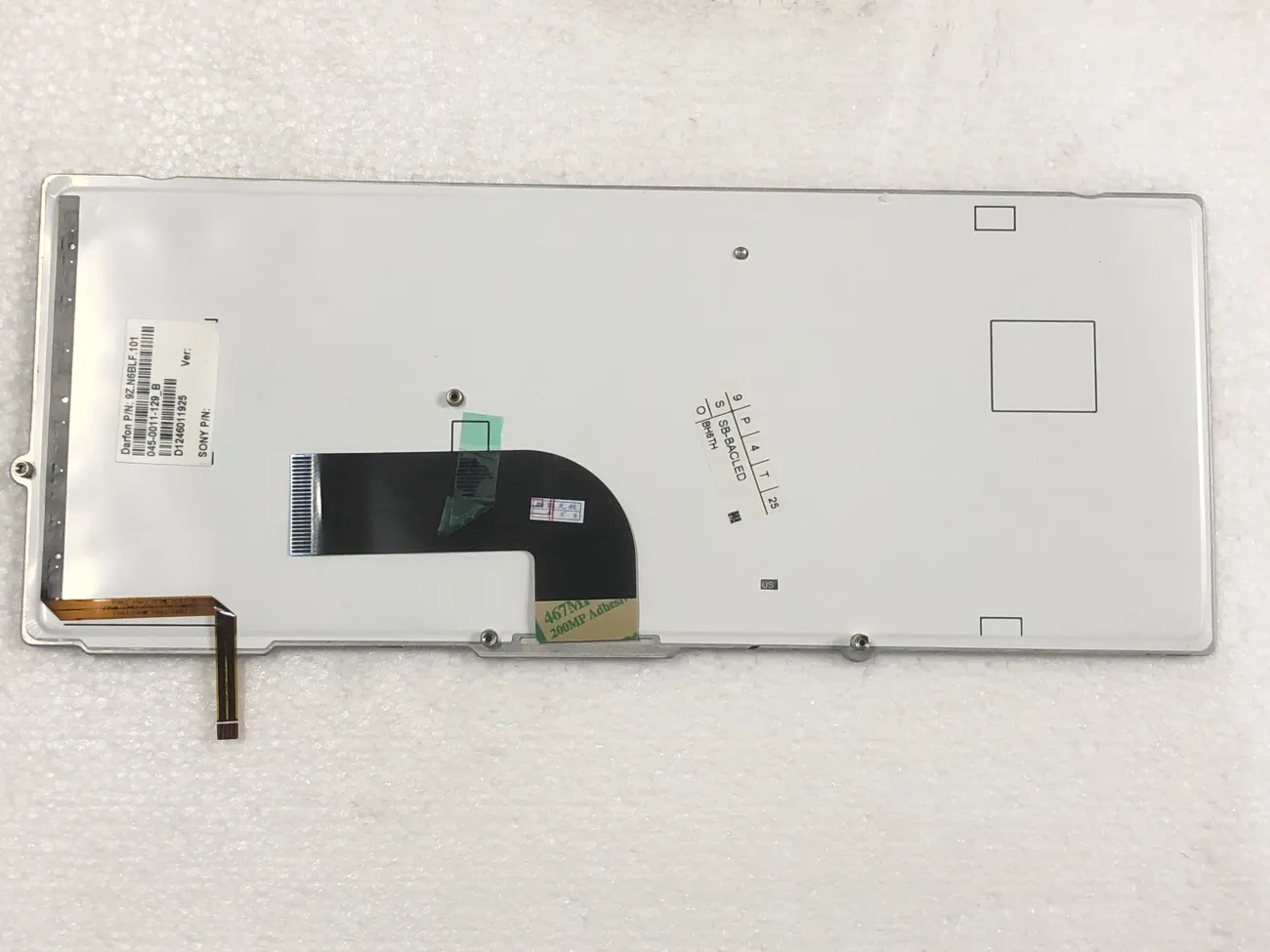 SONY SB BẠC CÓ ĐÈN mặt sau