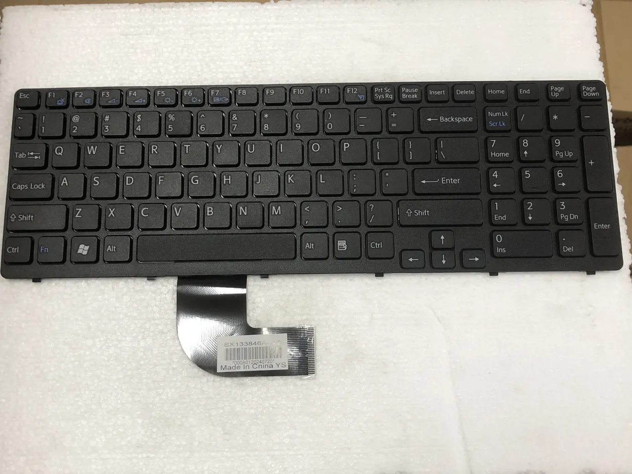 Bàn phím SONY SVE 15 ĐEN =>Vaio SVE15 SVE151 mặt trước