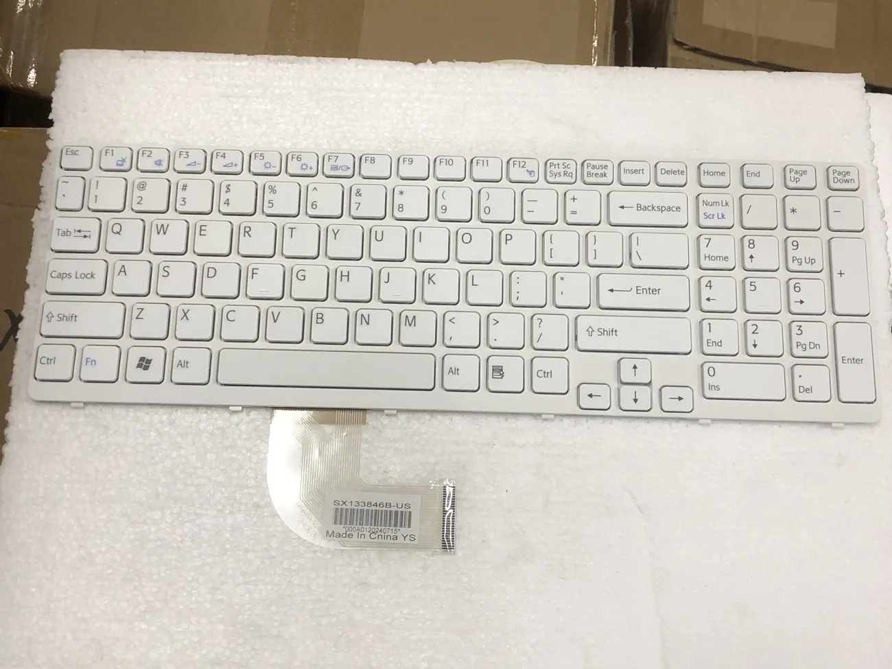 Bàn phím SONY SVE 15 TRẮNG =>Vaio SVE15 SVE151 mặt trước