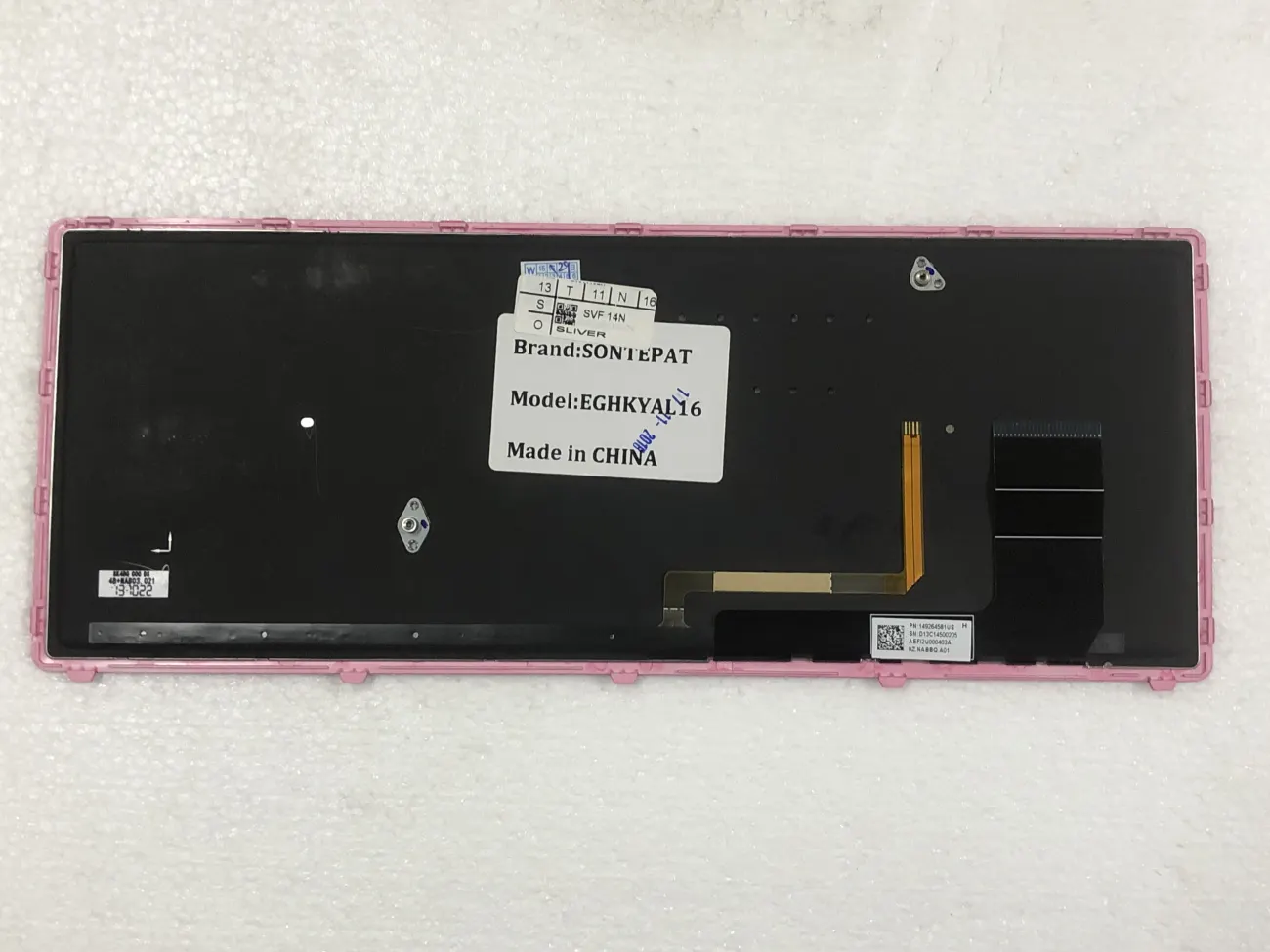 Bàn phím SONY SVF 14N/ FIT 14N BẠC =>CÁP THẲNG NẰM GÓC: SVF14N mặt sau
